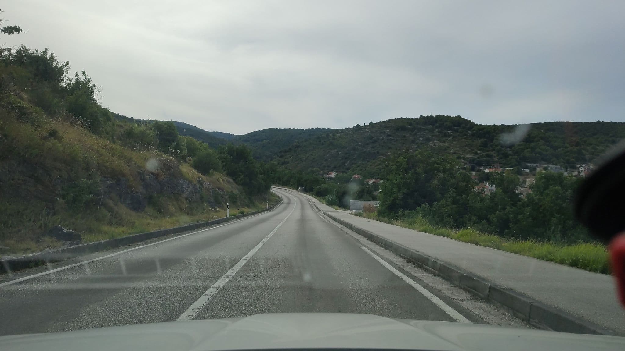 Street view near Apartments Bellevue, Vis — © grin (CC BY-SA · Mapillary)