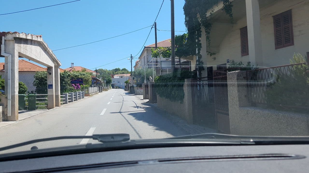 Street view near Apartman Kudelik, Trogir — © mik007 (CC BY-SA · Mapillary)