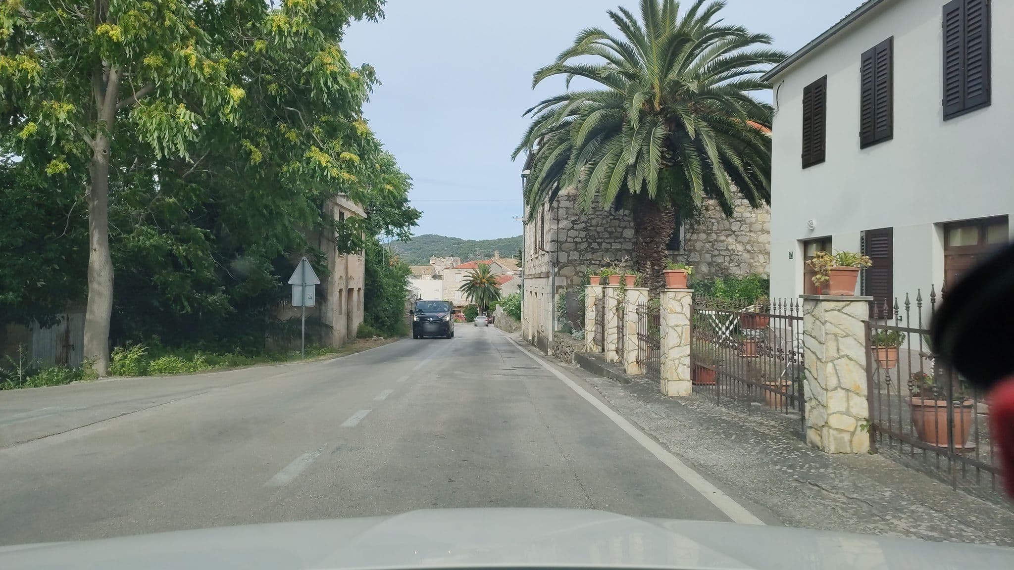 Street view near Rooms Dilk, Vis — © grin (CC BY-SA · Mapillary)