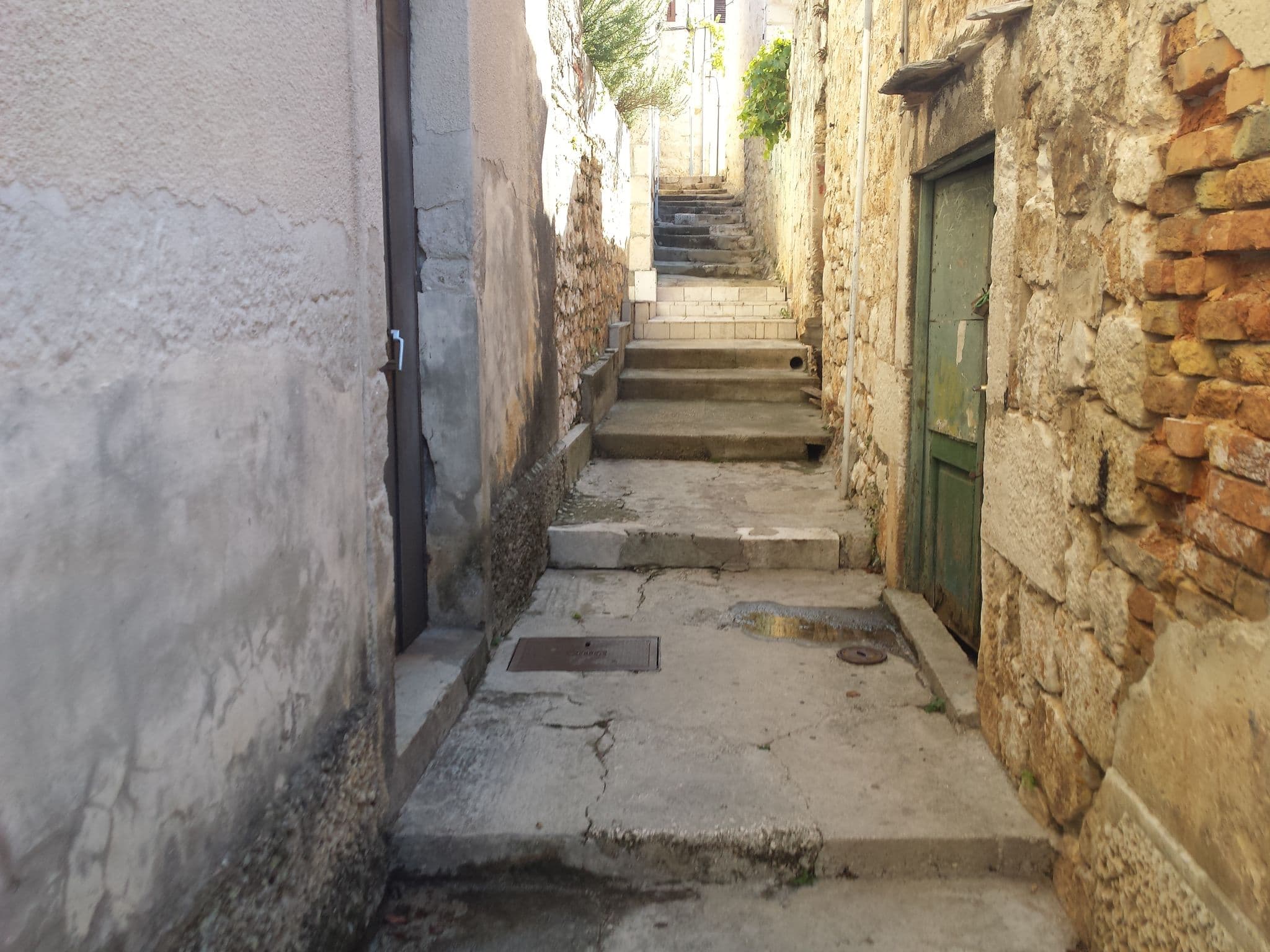 Street view near Apartments by the sea Rogoznica - 18450, Primošten — © janjko (CC BY-SA · Mapillary)