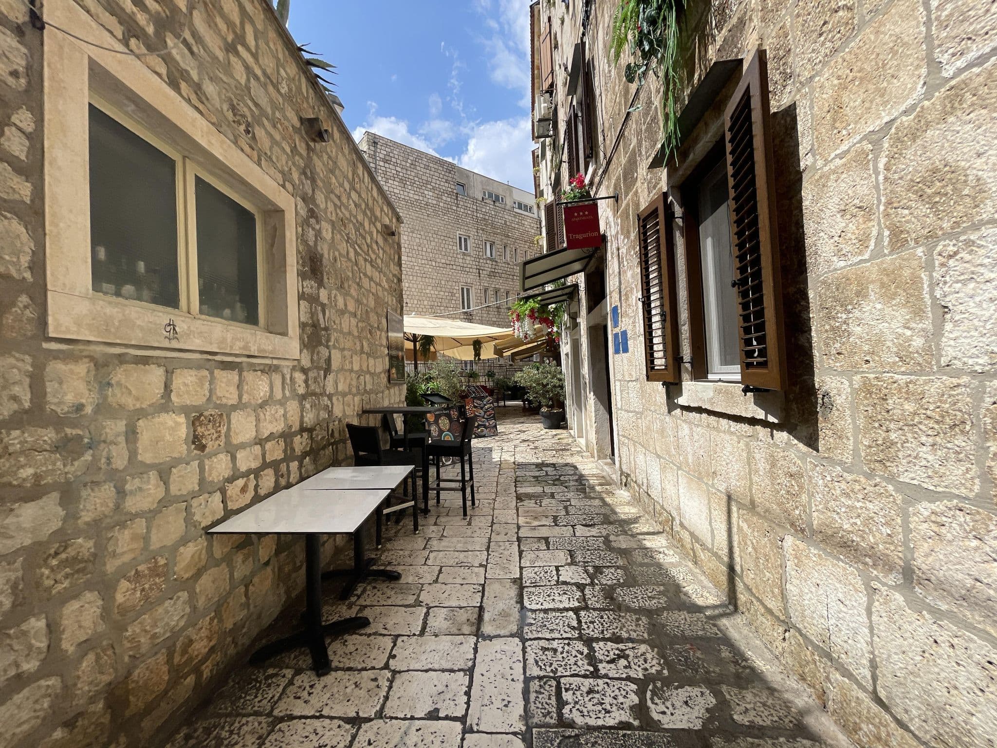 Street view near Rooms Biljana, Trogir — © filipb (CC BY-SA · Mapillary)