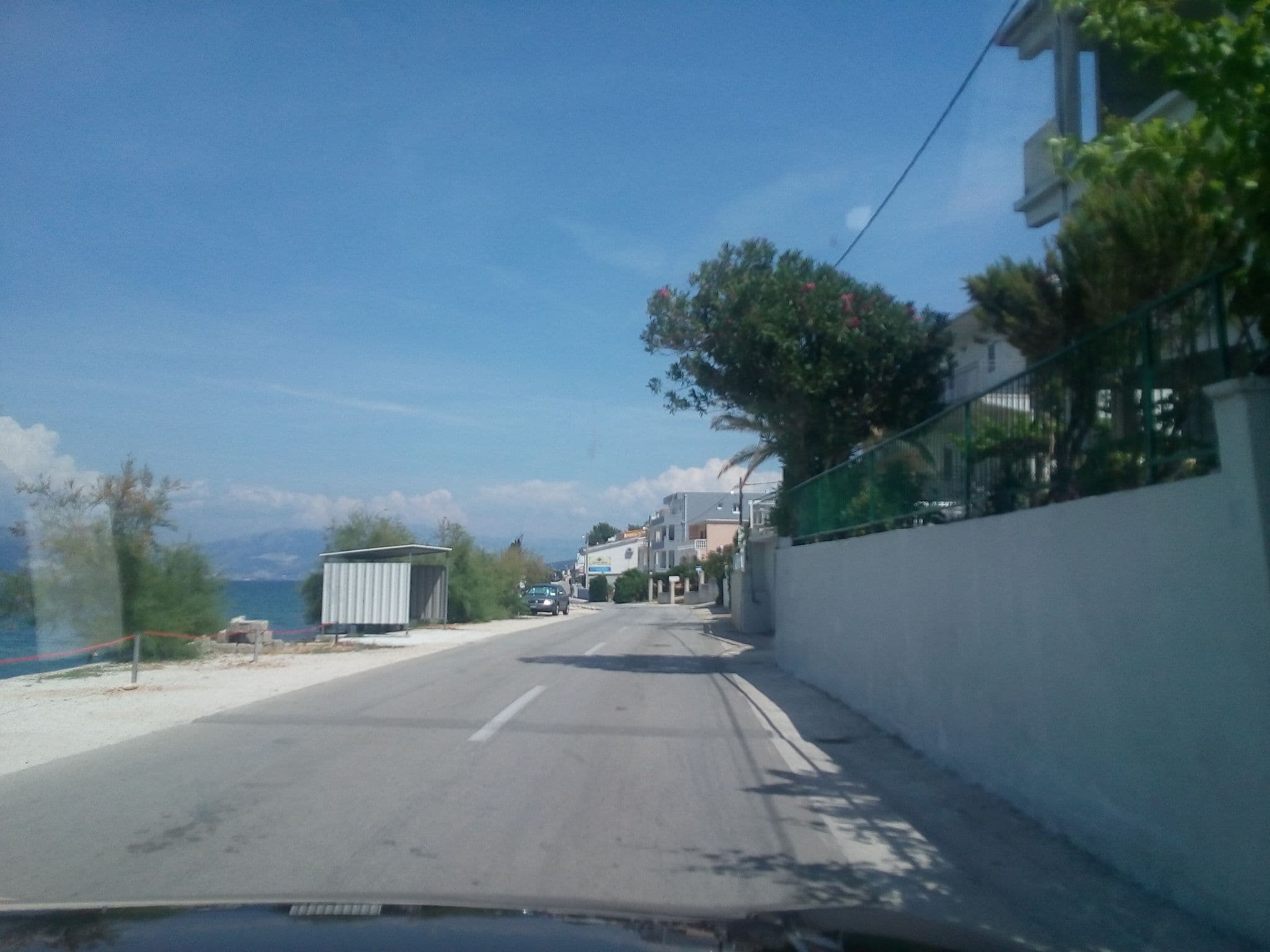 Street view near Villa Karmen, Okrug Gornji — © karthoo (CC BY-SA · Mapillary)