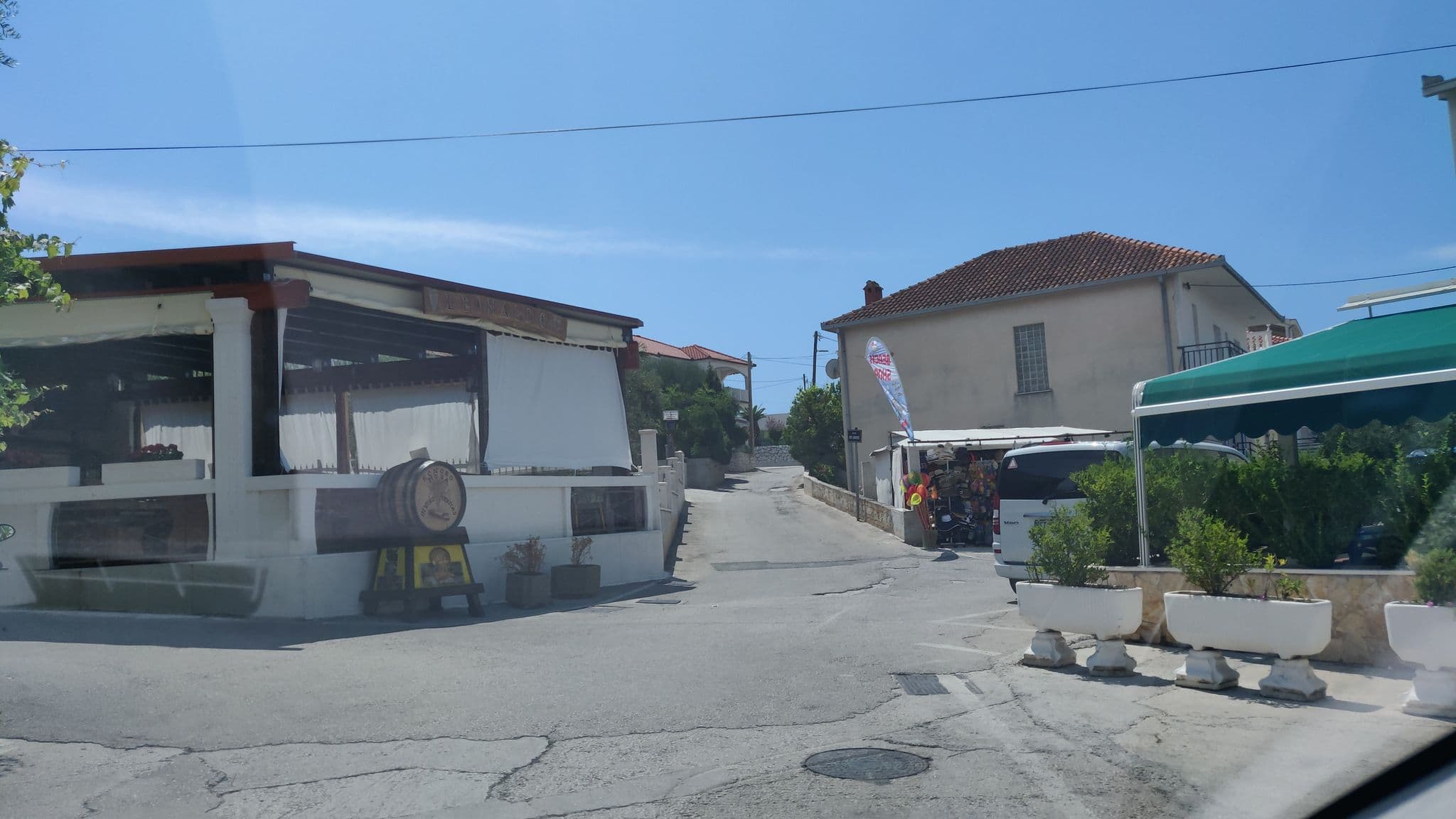 Street view near Villa Arany, Okrug Gornji — © stefanb (CC BY-SA · Mapillary)