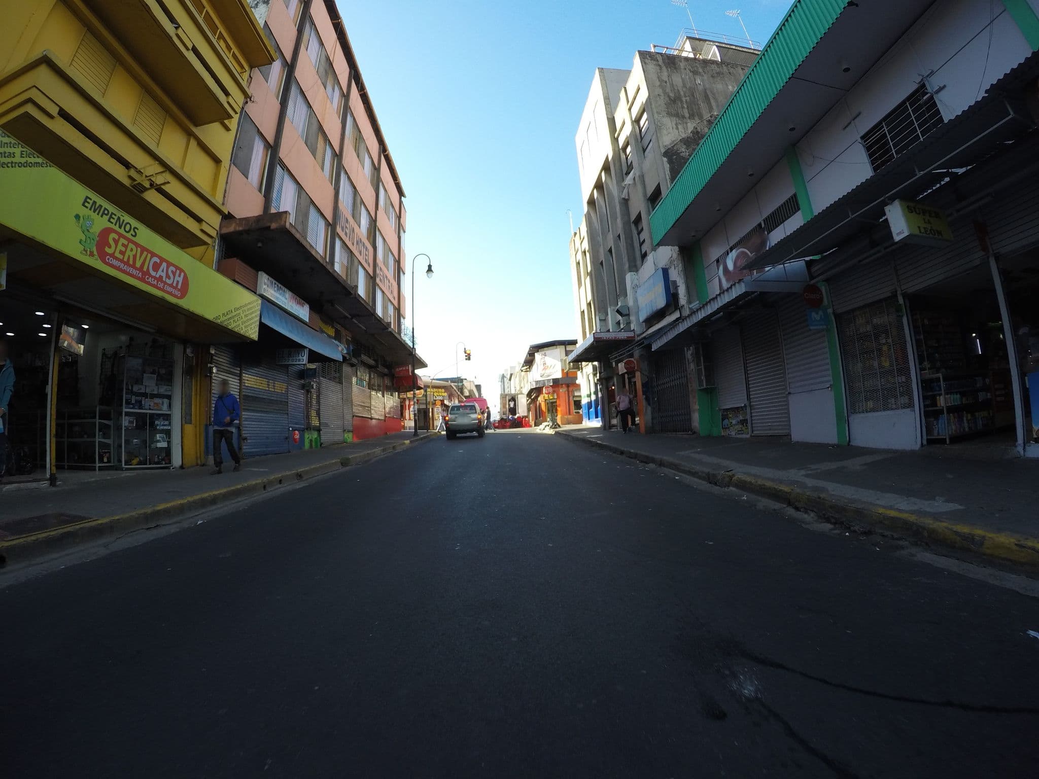 Street view near Hotel Central Santiago Trejos, San José