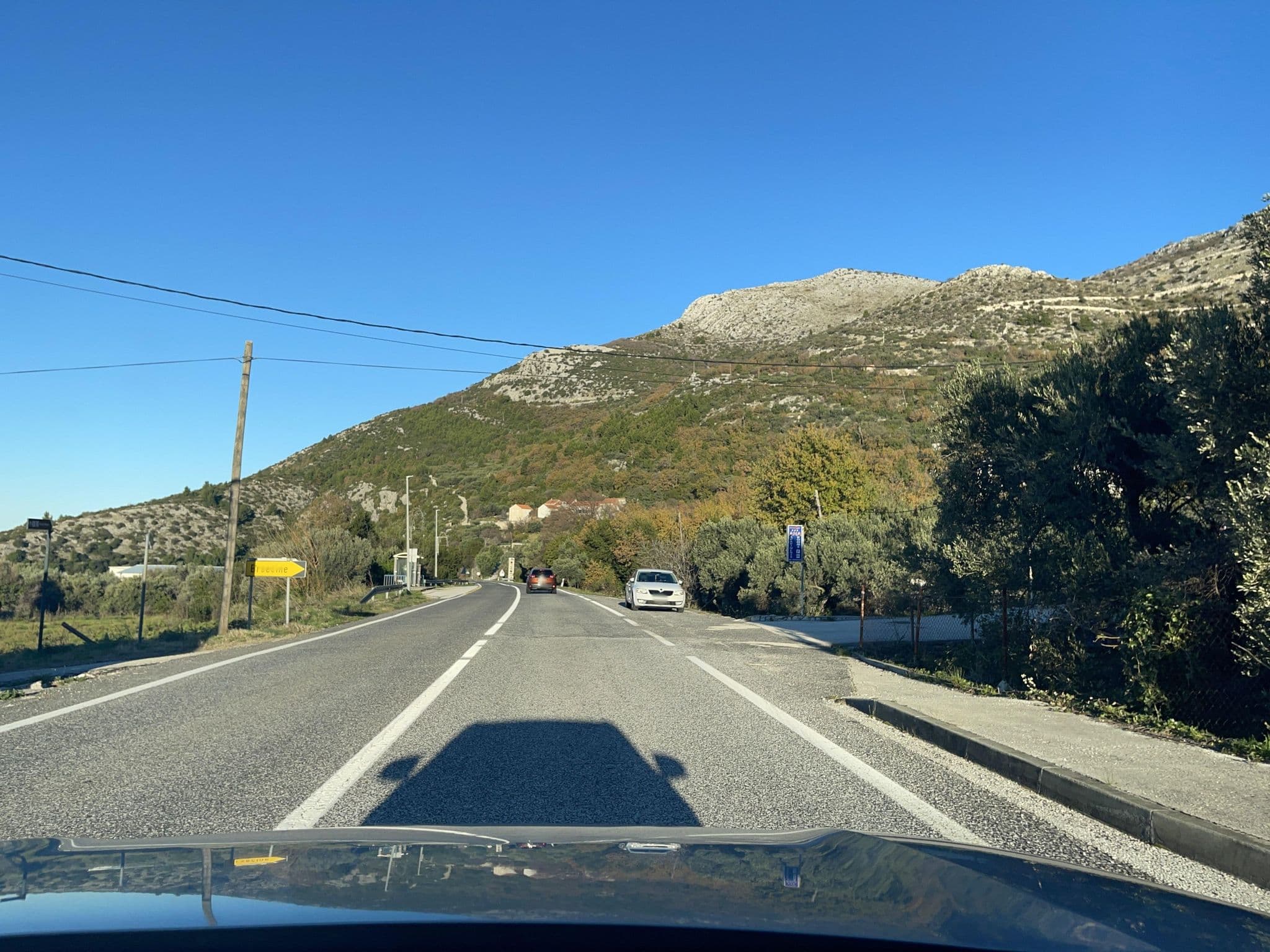 Street view near Apartments Ana Brsecine, Zaton — © filipb (CC BY-SA · Mapillary)