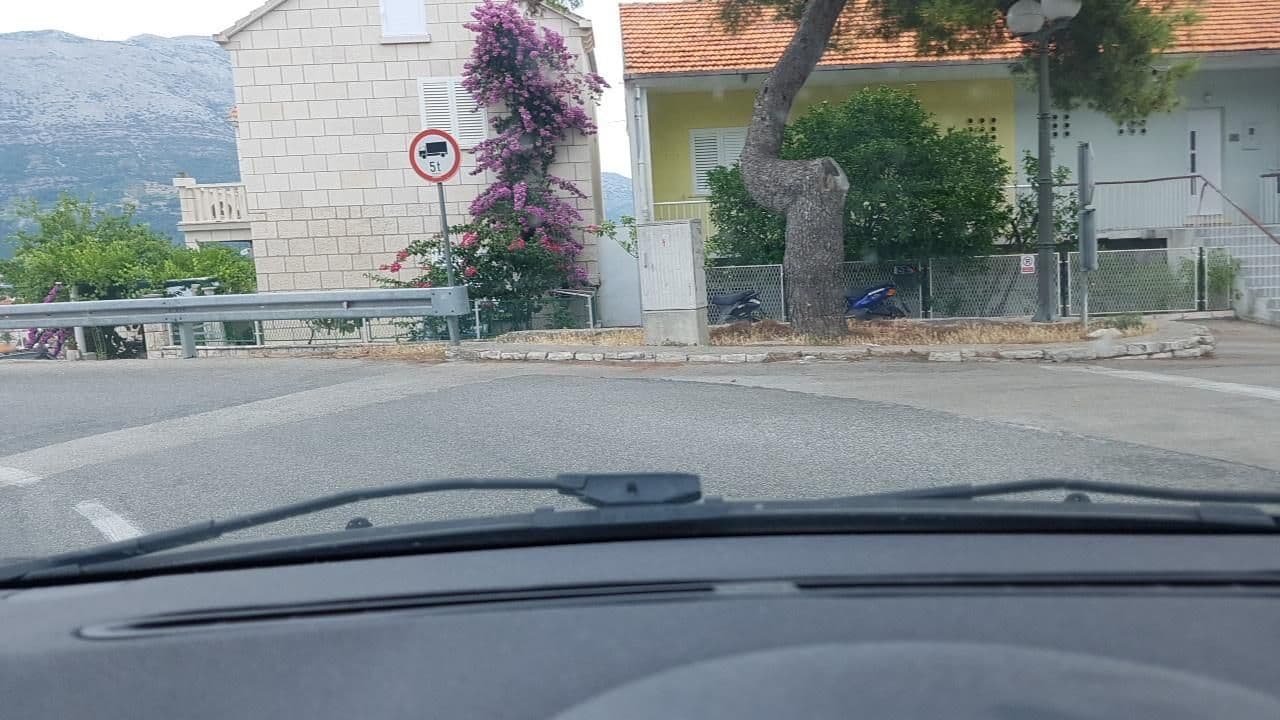 Street view near Apartment Fortuna, Korčula — © mik007 (CC BY-SA · Mapillary)