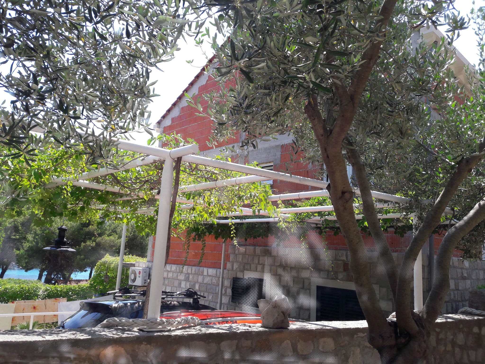 Street view near Apartments Šumica - Žuljana, Opuzen — © osmapper (CC BY-SA · Mapillary)