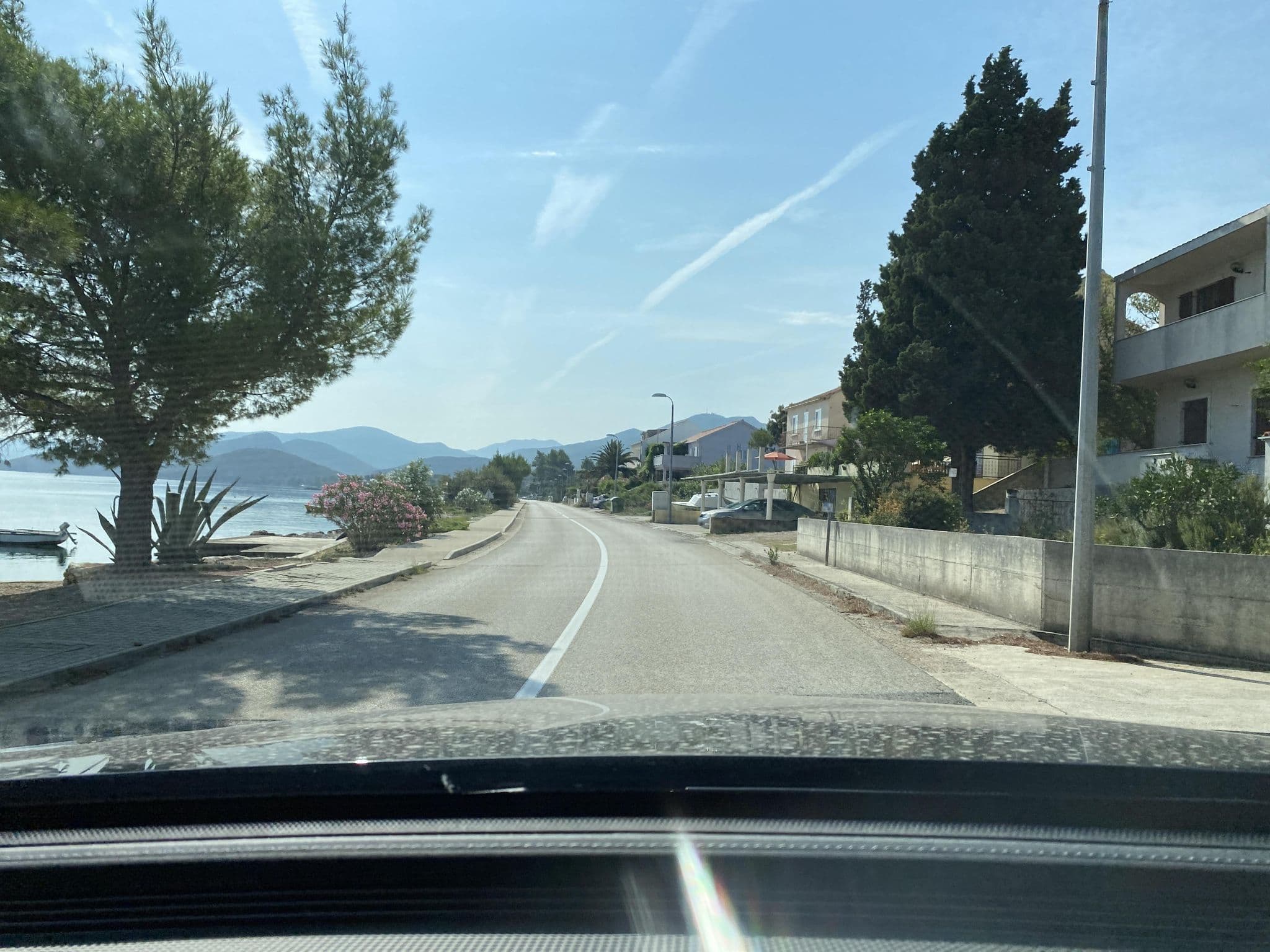 Street view near Apartments Kula, Opuzen — © autobahn42 (CC BY-SA · Mapillary)