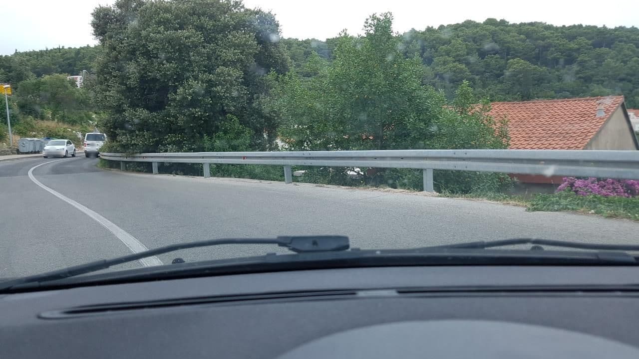 Street view near Accommodation Drasko, Korčula — © mik007 (CC BY-SA · Mapillary)