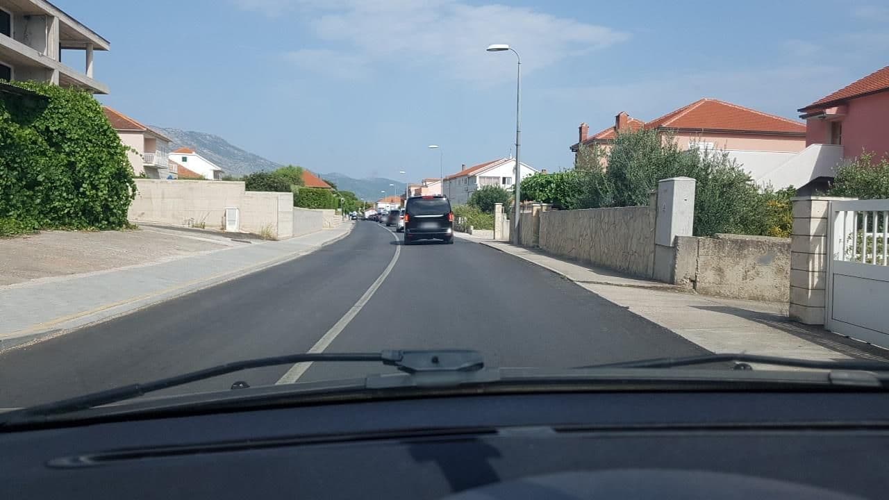Street view near Apartment Nima Orebic, Orebić — © mik007 (CC BY-SA · Mapillary)
