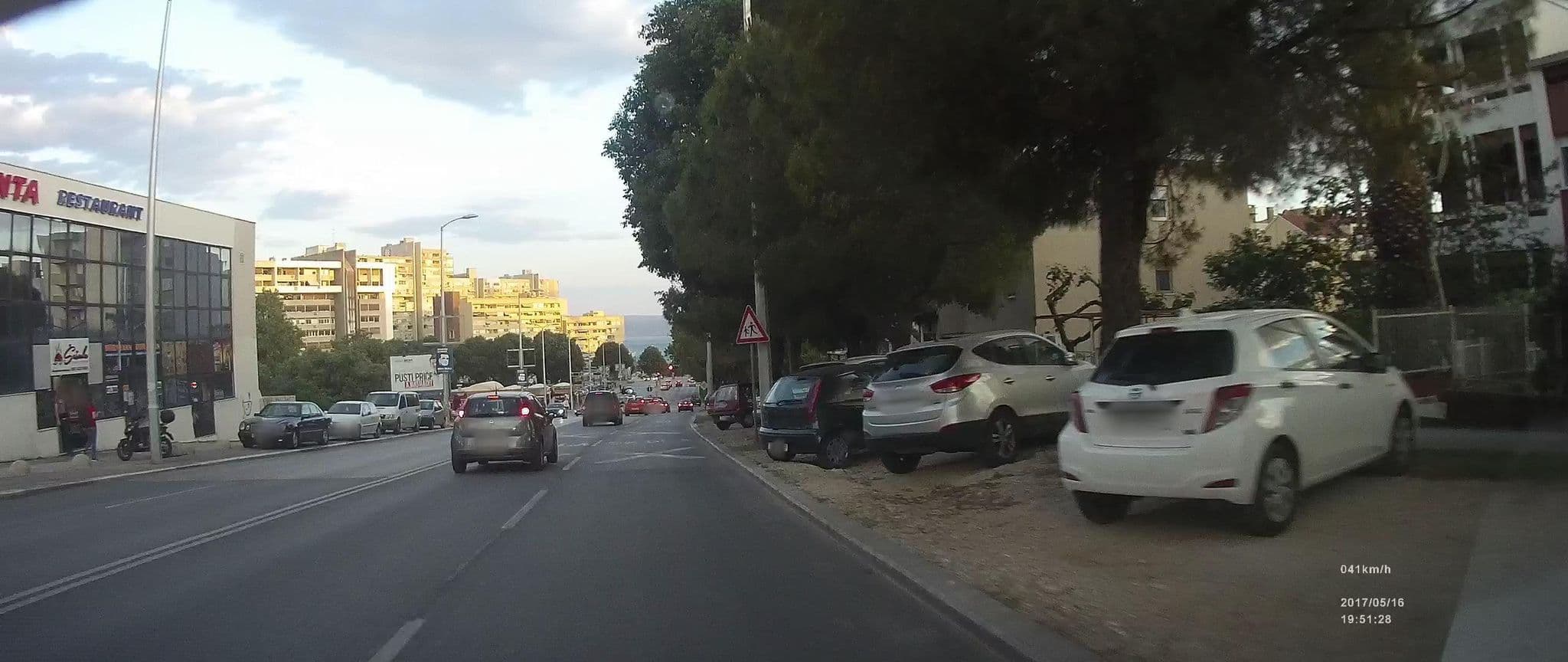 Street view near Cozy Affordable Apartment Bile, Split — © idelac (CC BY-SA · Mapillary)