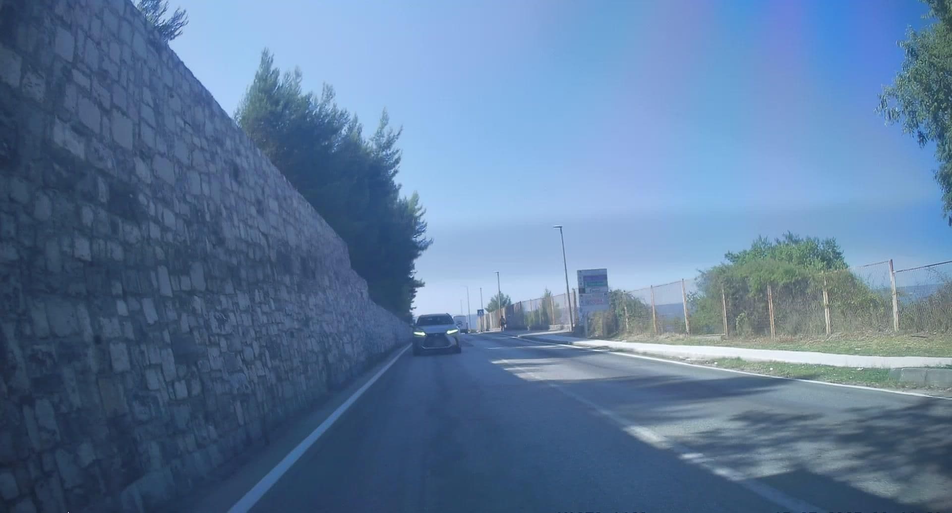 Street view near Apartmani Raos, Dugi Rat — © edc22 (CC BY-SA · Mapillary)