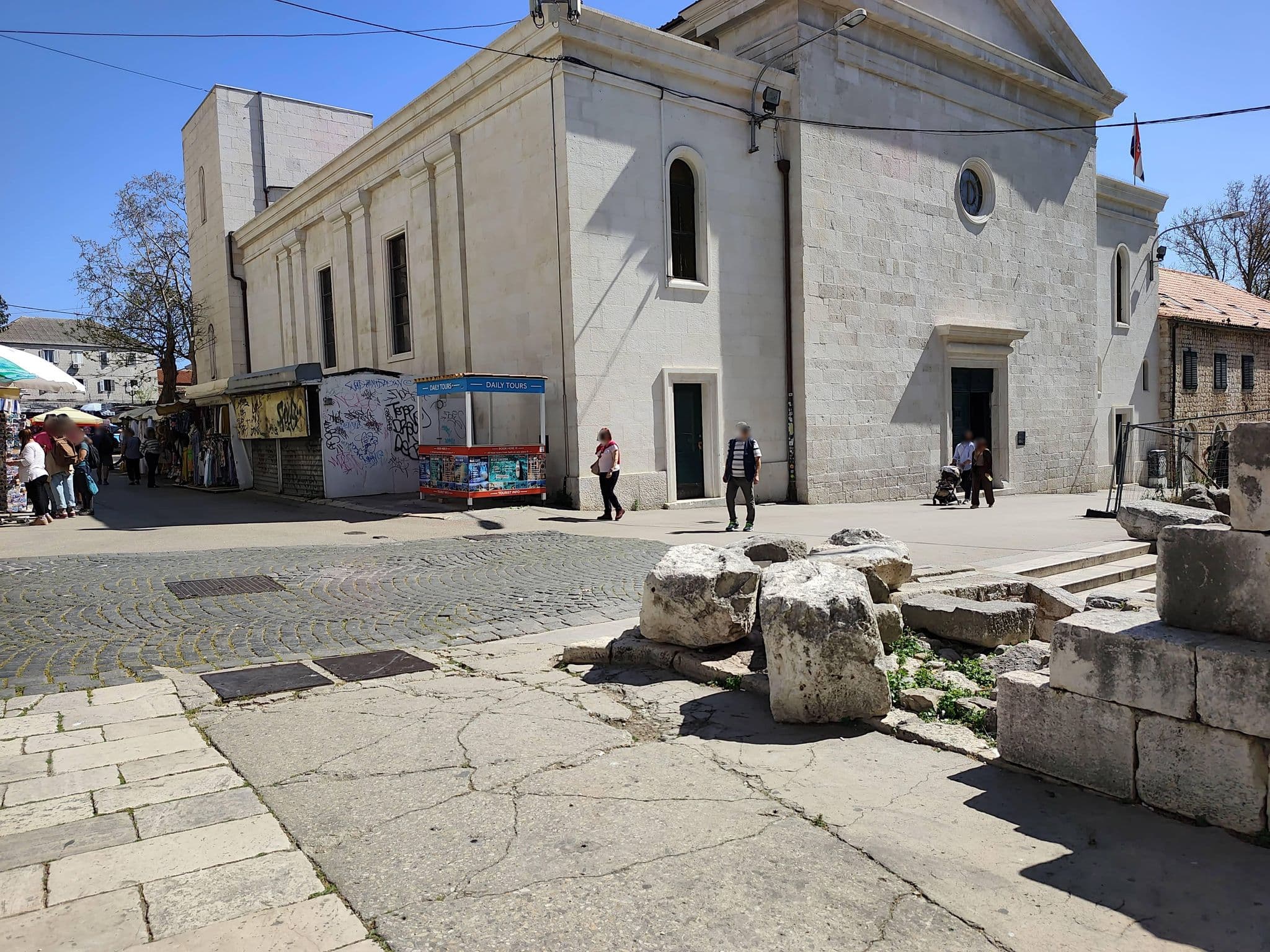 Street view near Hostel Ana Split, Split — © Duro (CC BY-SA · Mapillary)