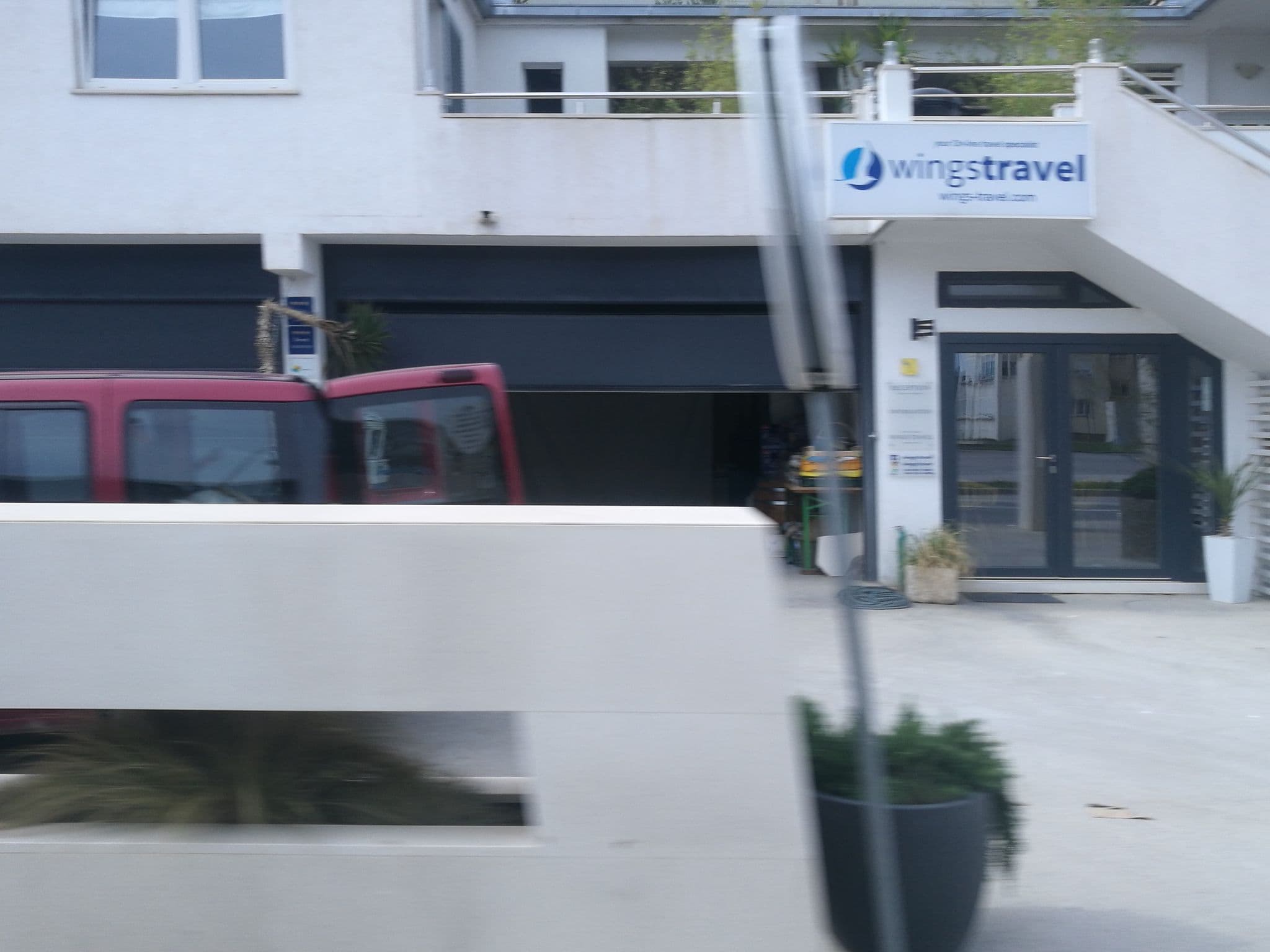 Street view near Apartments Kovacic, Omiš — © om1s186 (CC BY-SA · Mapillary)