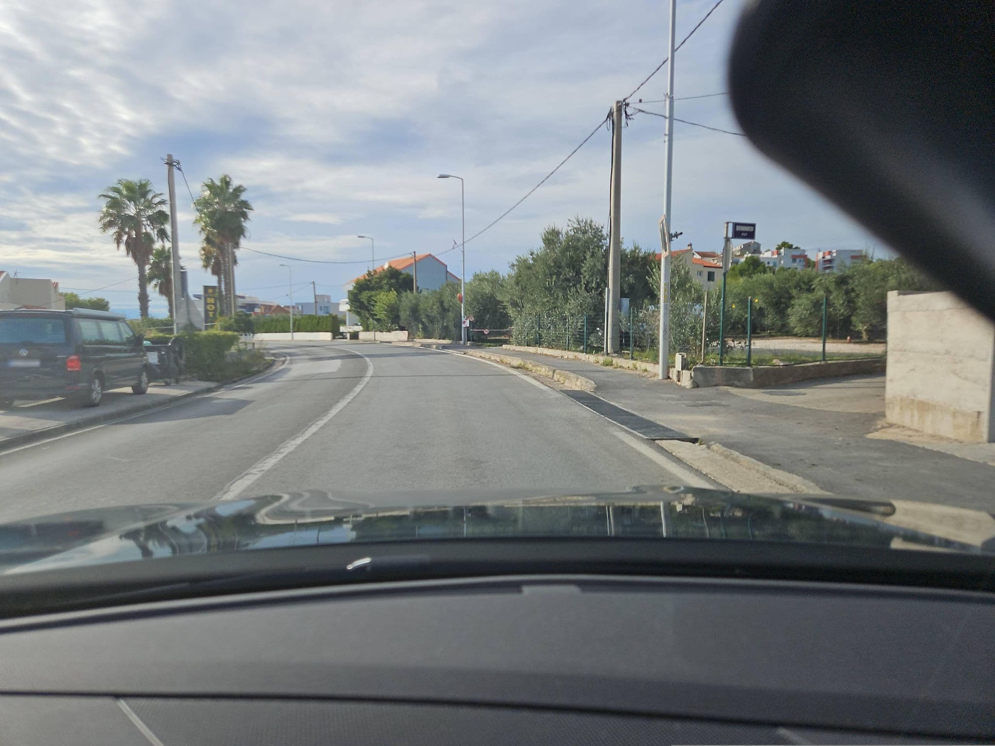 Street view near Apartments Nera, Podstrana — © toho (CC BY-SA · Mapillary)