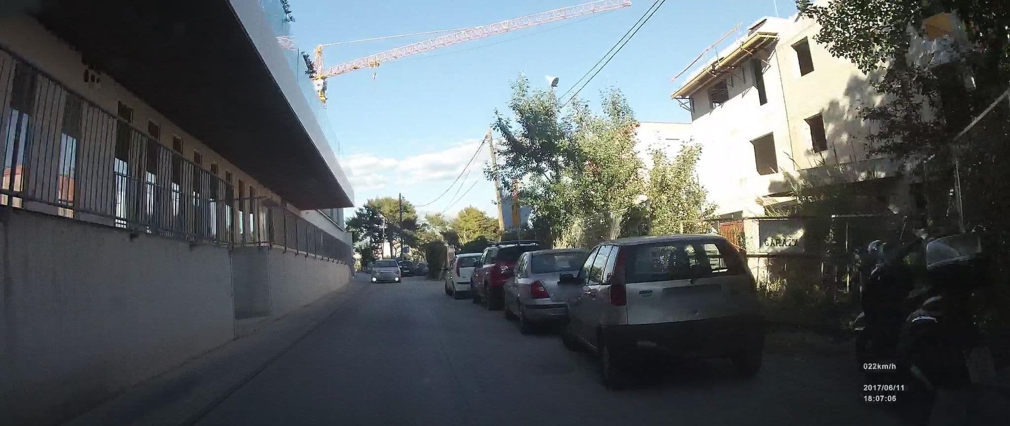 Street view near Elu Iris, Split — © idelac (CC BY-SA · Mapillary)
