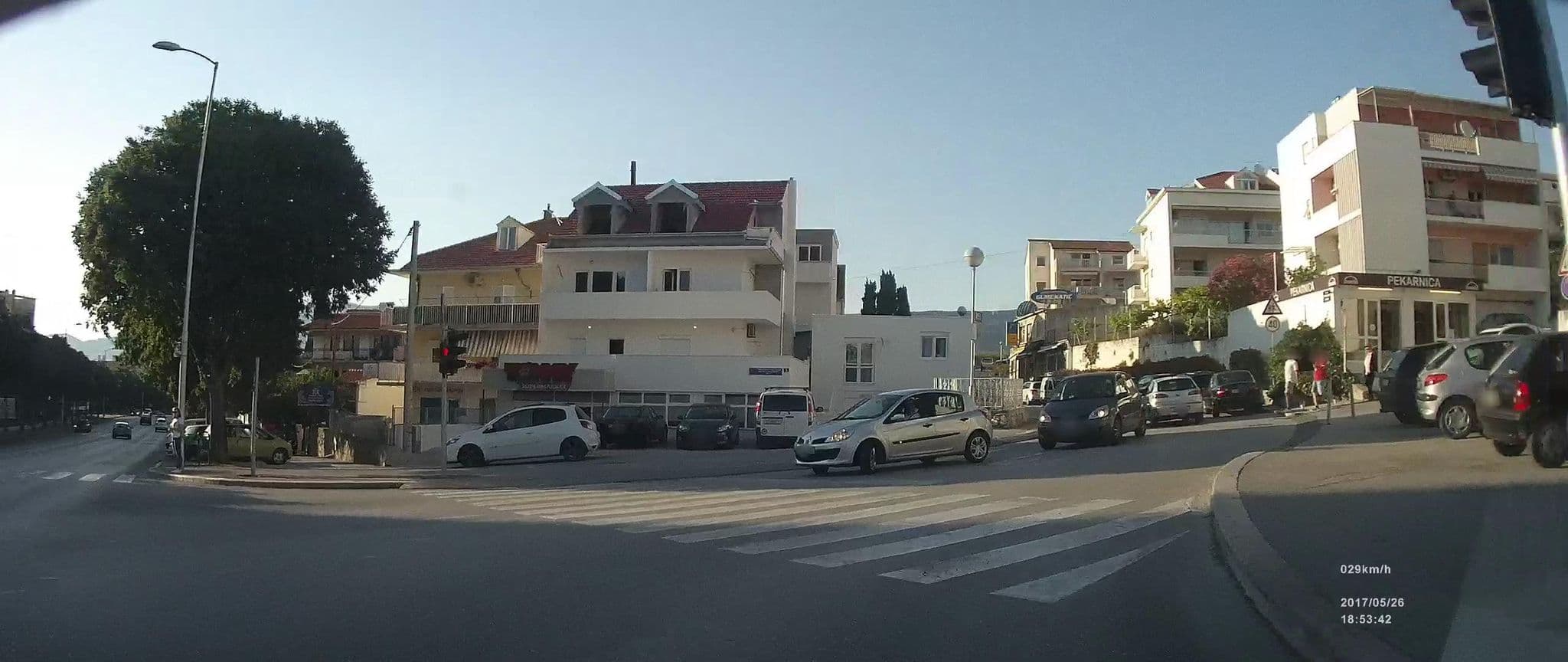Street view near Apartment Caro Begy, Split — © idelac (CC BY-SA · Mapillary)