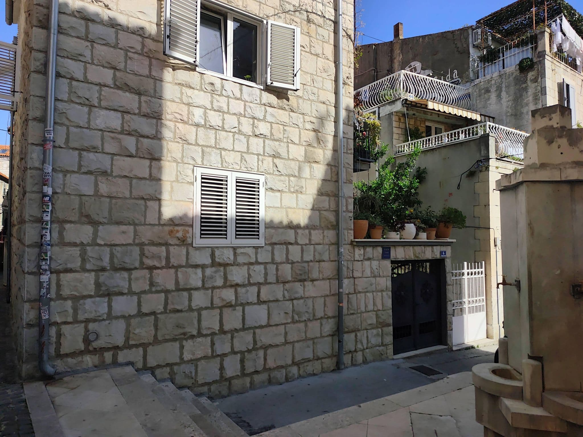 Street view near Apartment Vasco, Split — © Duro (CC BY-SA · Mapillary)