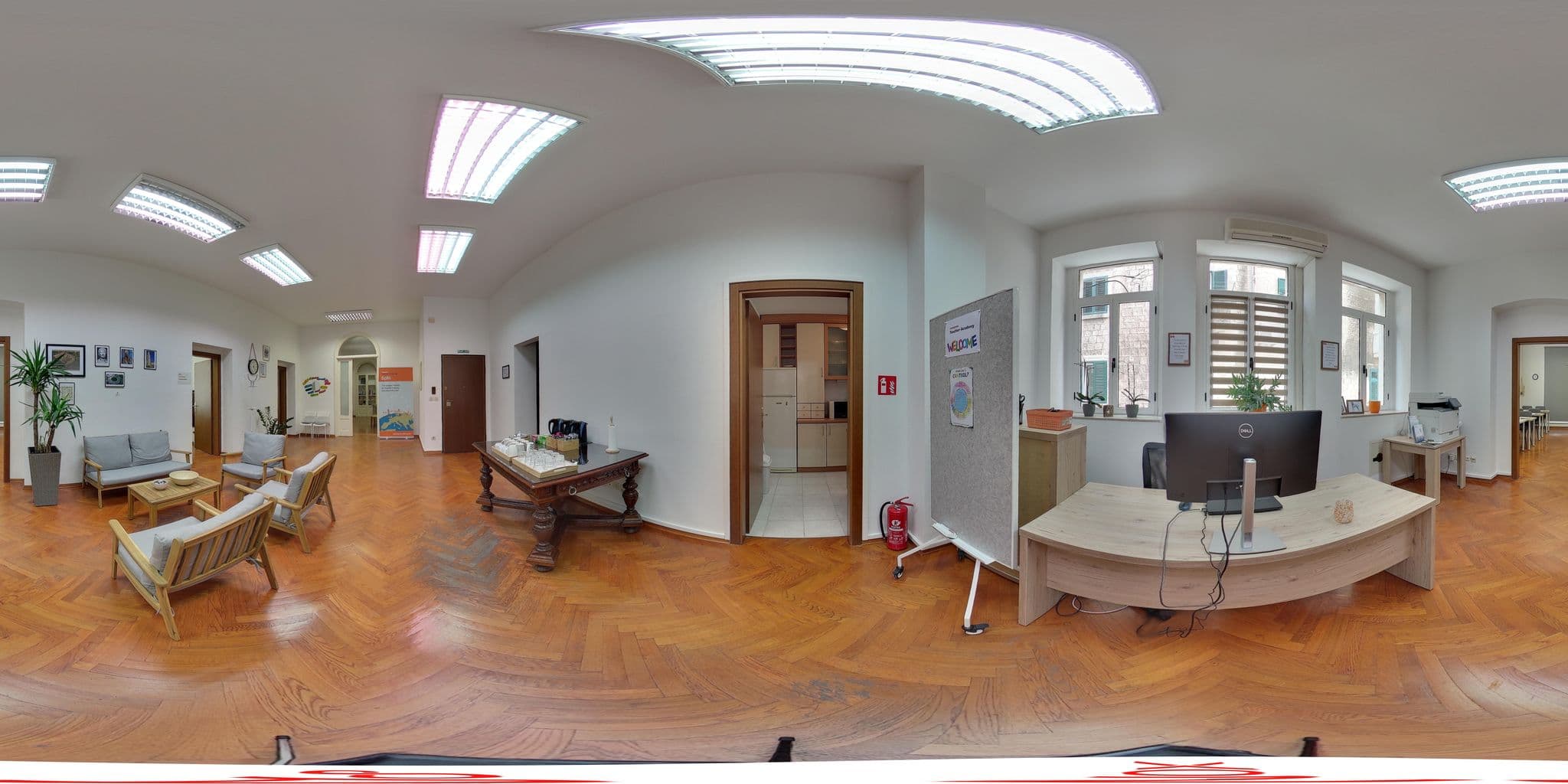 Street view near Casa Deskovic Apartments, Split — © denisorlic (CC BY-SA · Mapillary)