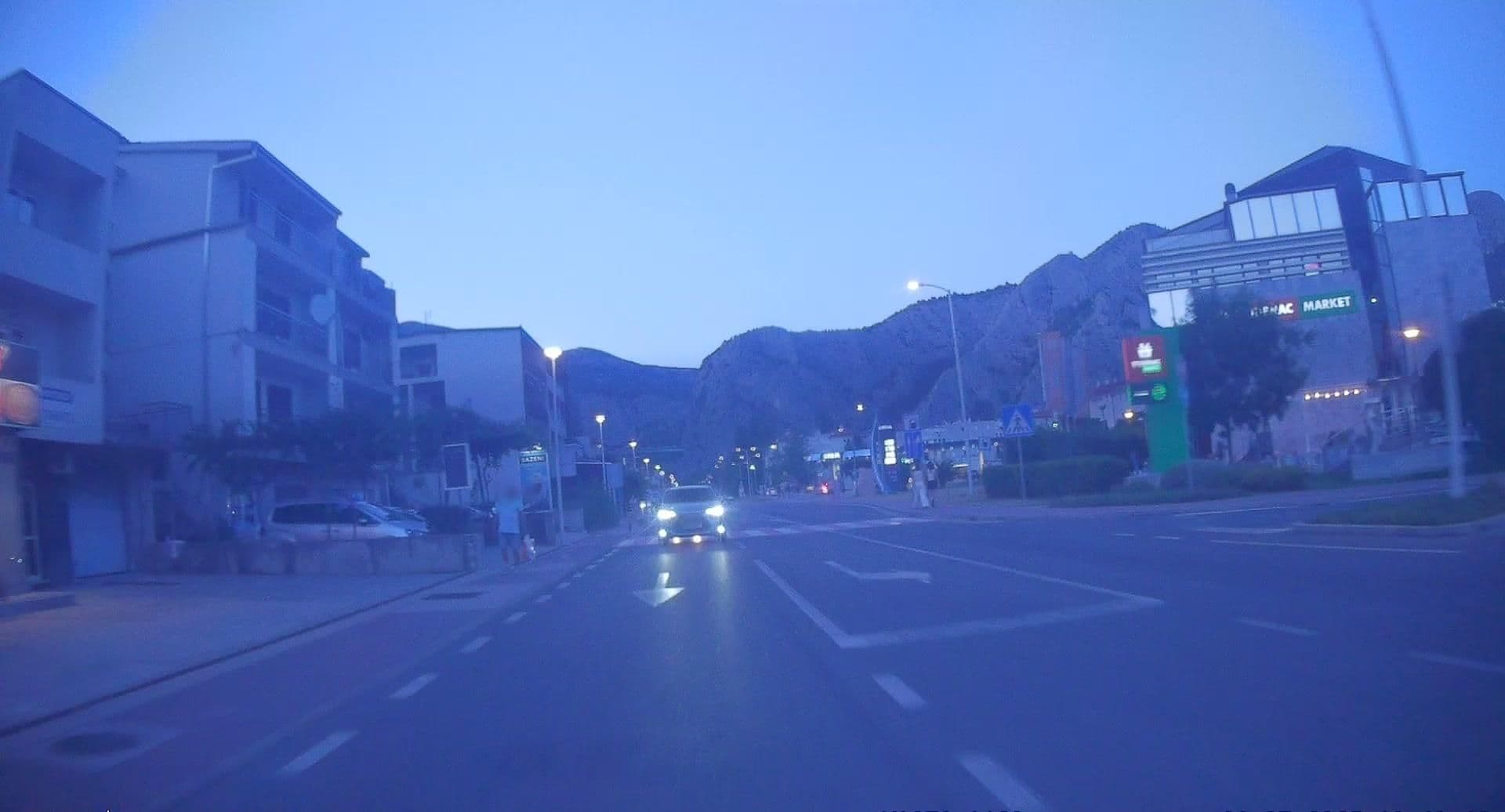 Street view near Mladen, Omiš — © edc22 (CC BY-SA · Mapillary)