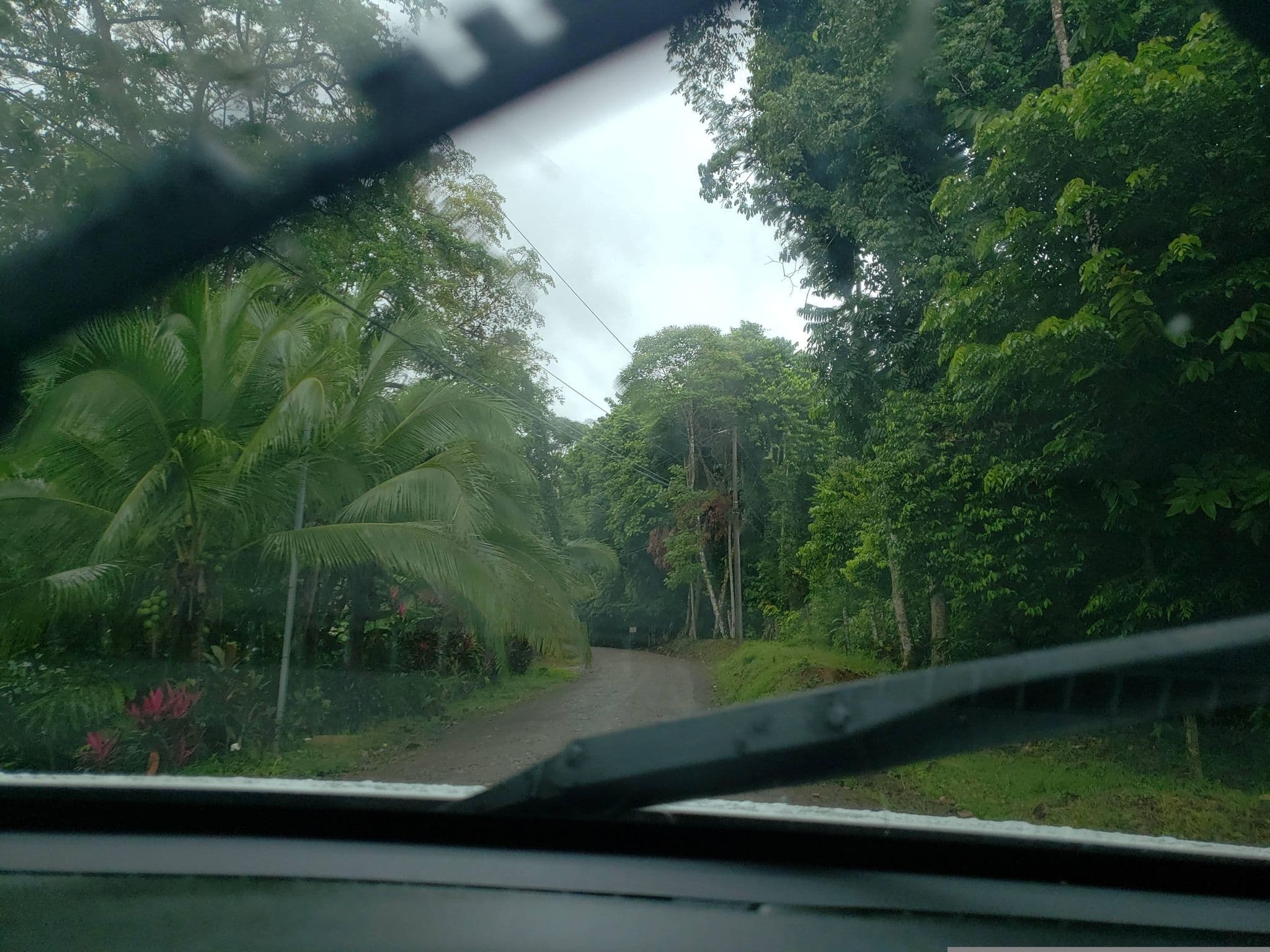 Street view near Ballena Dorada, Uvita