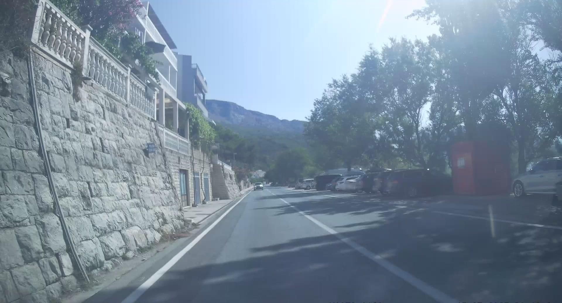 Street view near Apartments Anka, Dugi Rat — © edc22 (CC BY-SA · Mapillary)