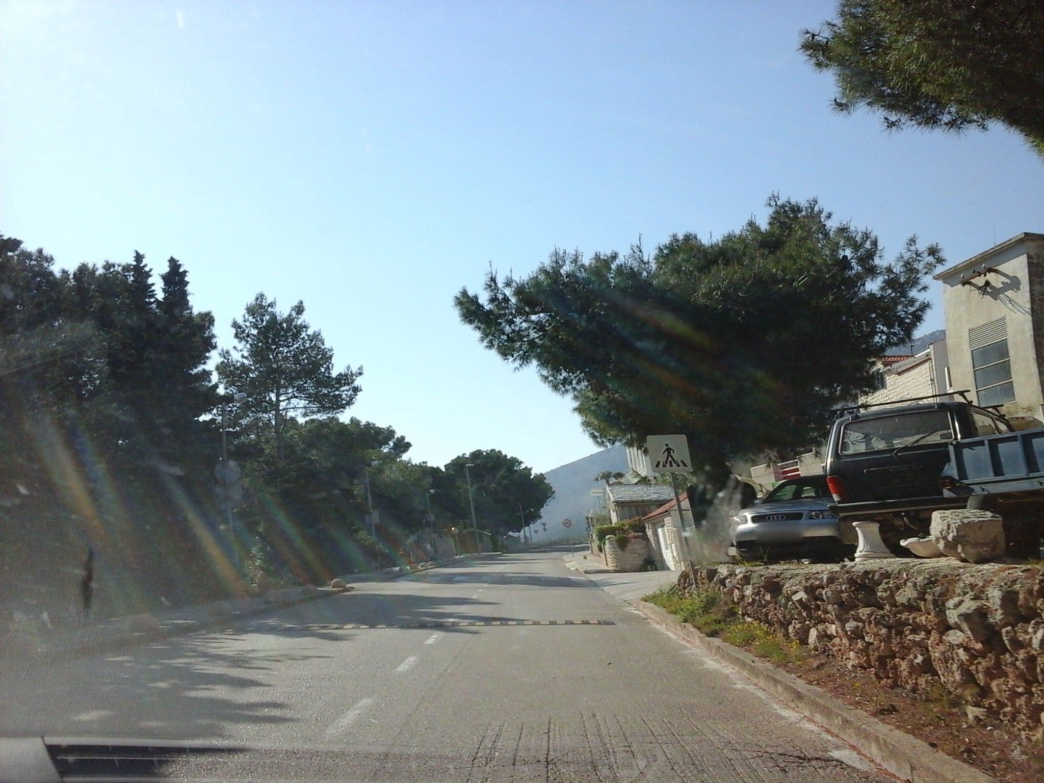 Street view near Charming Apartments With Garden, Bol — © robot8a (CC BY-SA · Mapillary)