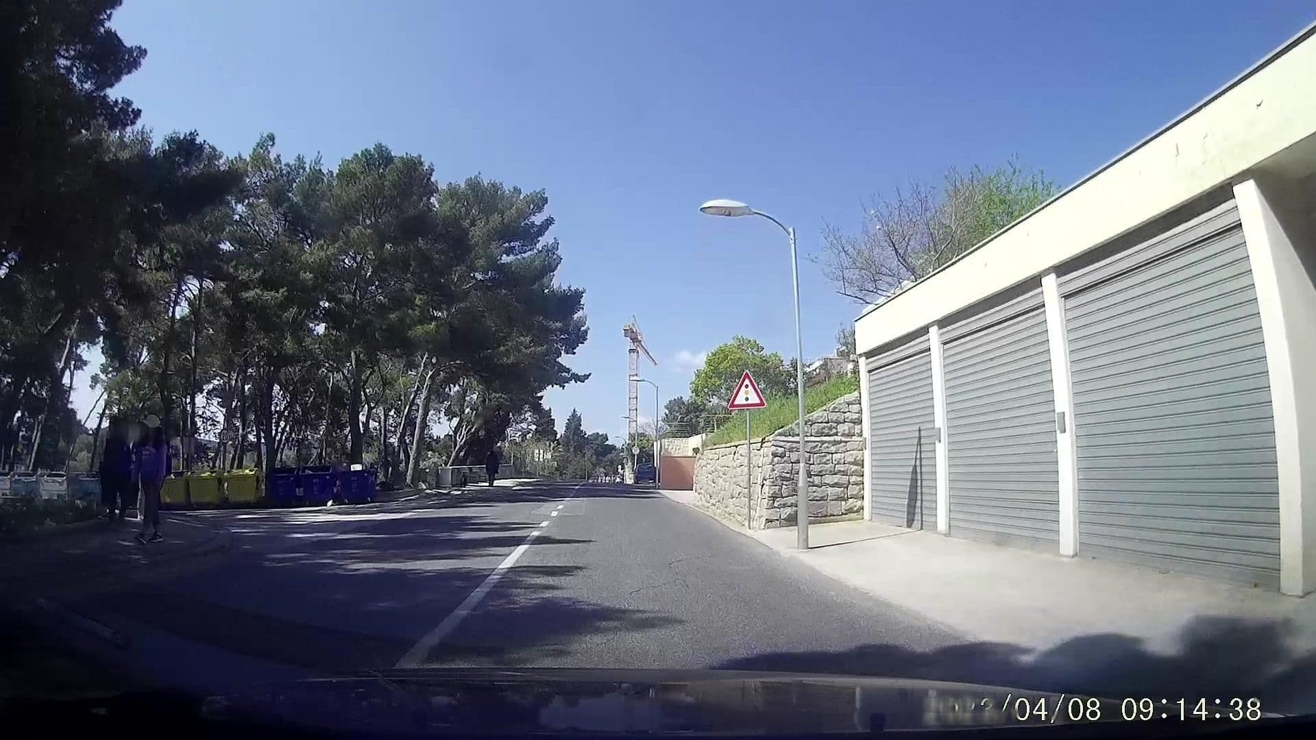 Street view near Apartments Freska, Split — © dasza (CC BY-SA · Mapillary)