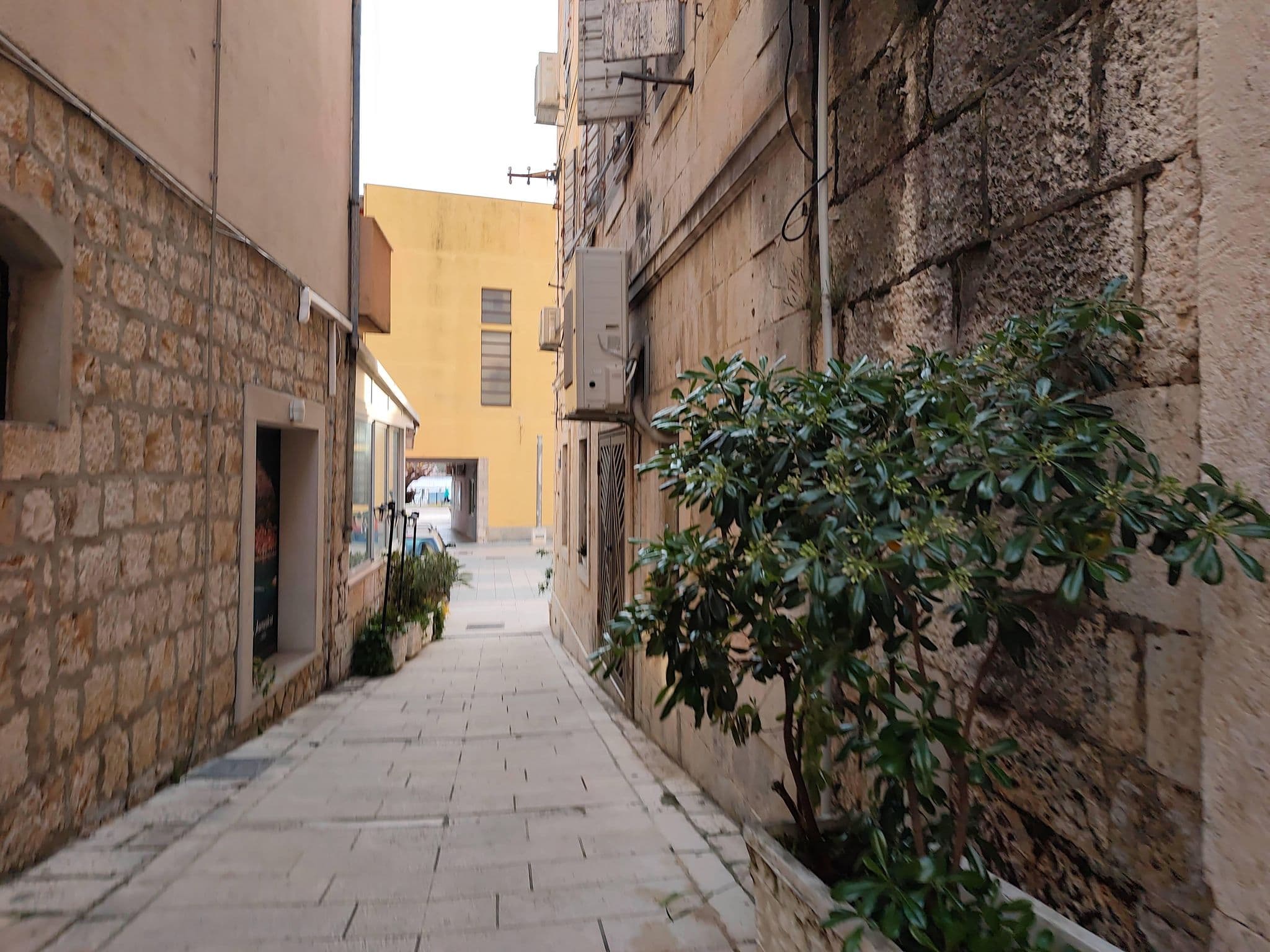 Street view near Apartment Centar, Makarska — © Duro (CC BY-SA · Mapillary)