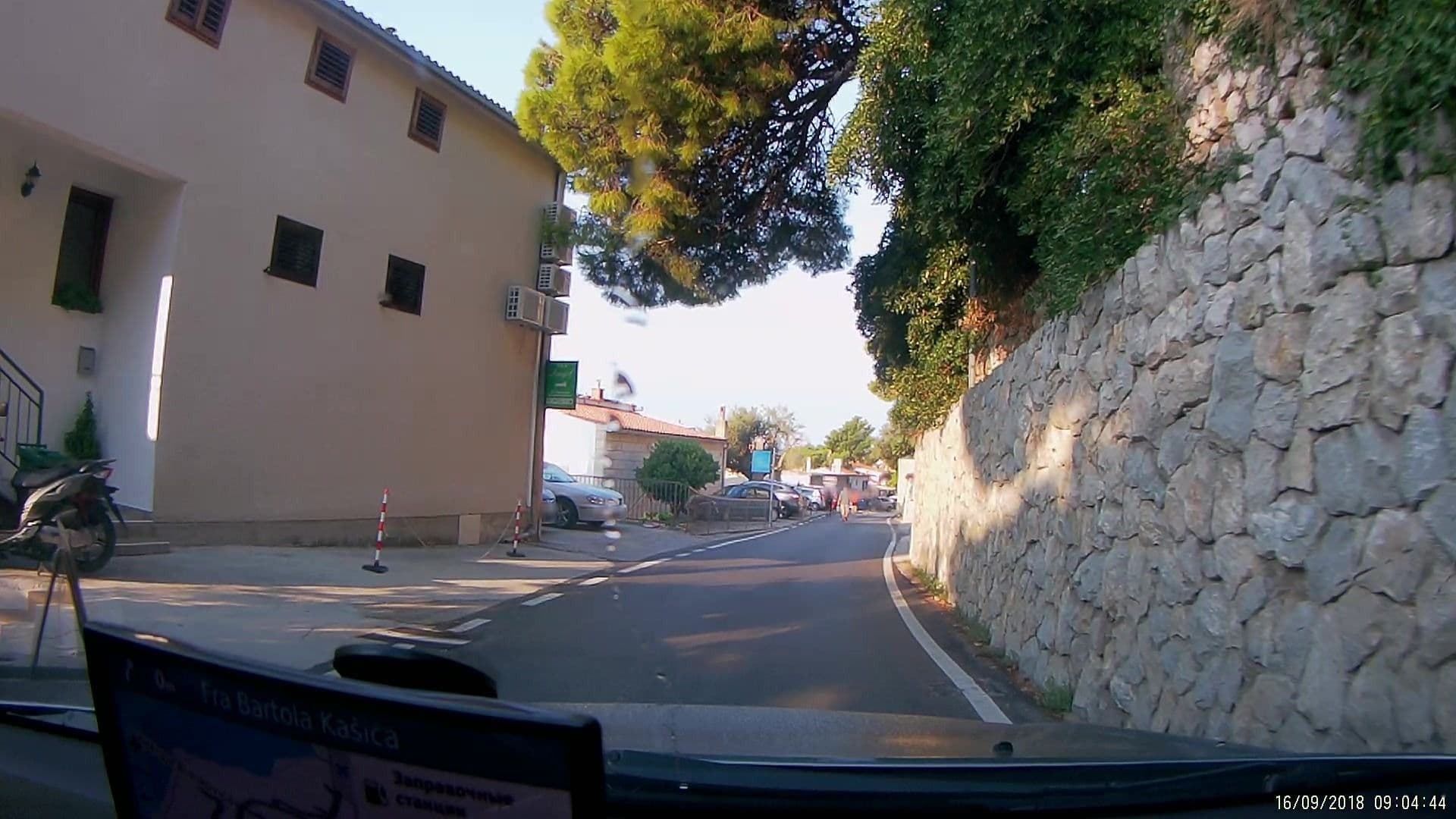 Street view near Villa King, Brela — © m_solodzhuk (CC BY-SA · Mapillary)