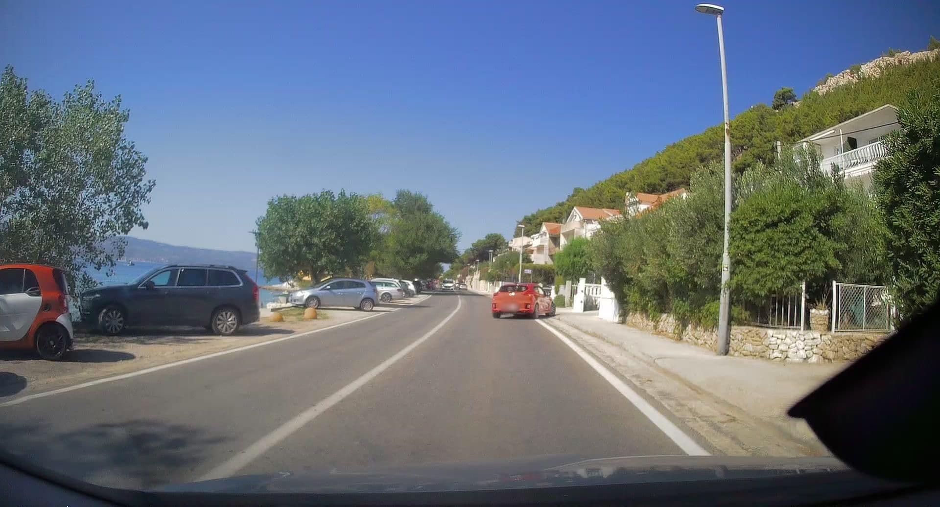 Street view near Apartments Marija, Dugi Rat — © edc22 (CC BY-SA · Mapillary)