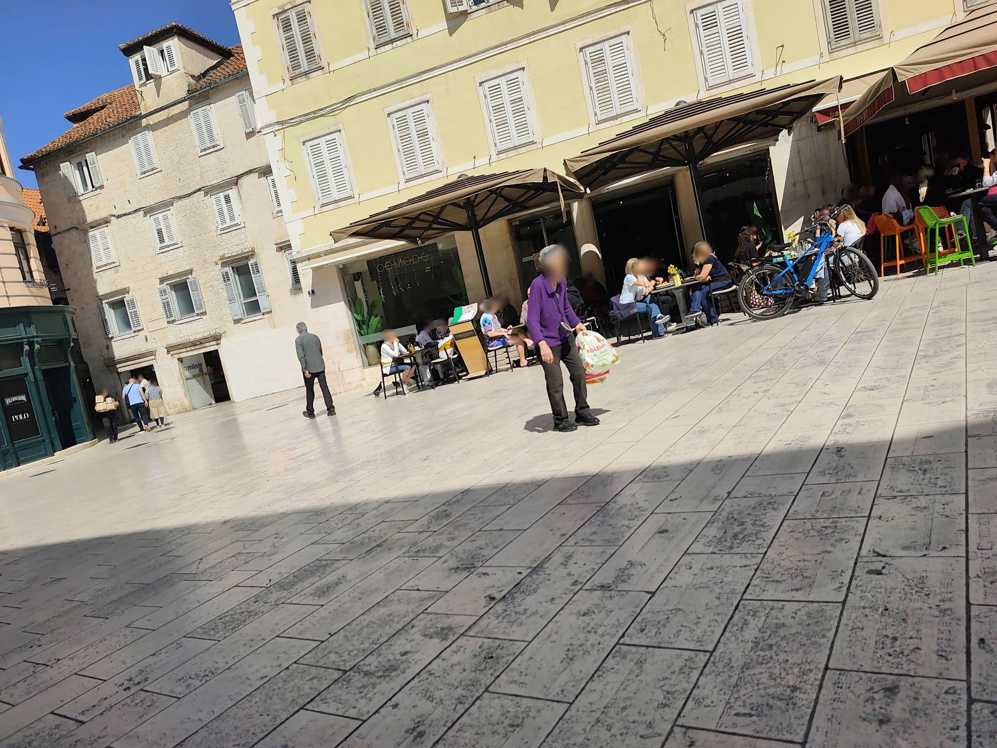 Street view near Luxury Rooms Lucija and Luka, Split — © Duro (CC BY-SA · Mapillary)