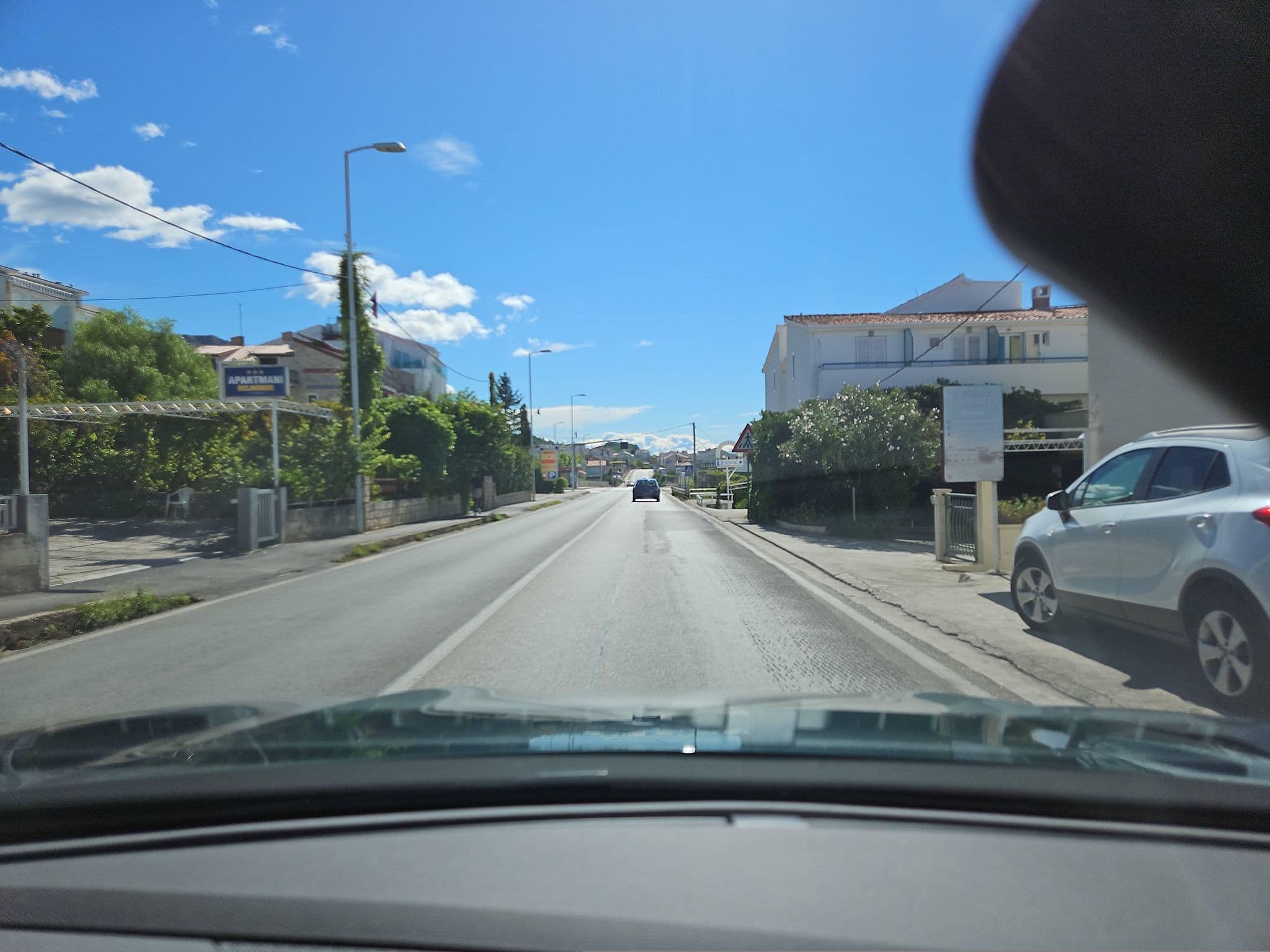 Street view near Hotel Sunce Split -beach hotel,Podstrana, Podstrana — © toho (CC BY-SA · Mapillary)