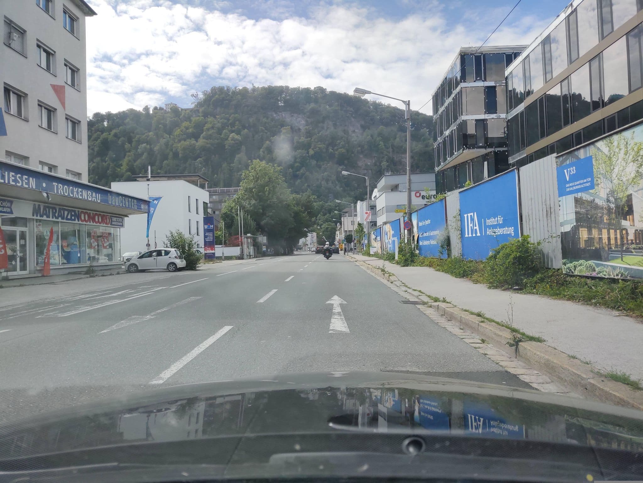 Street view near Numa Salzburg Vogelweider, Salzburg — © stefan4614 (CC BY-SA · Mapillary)