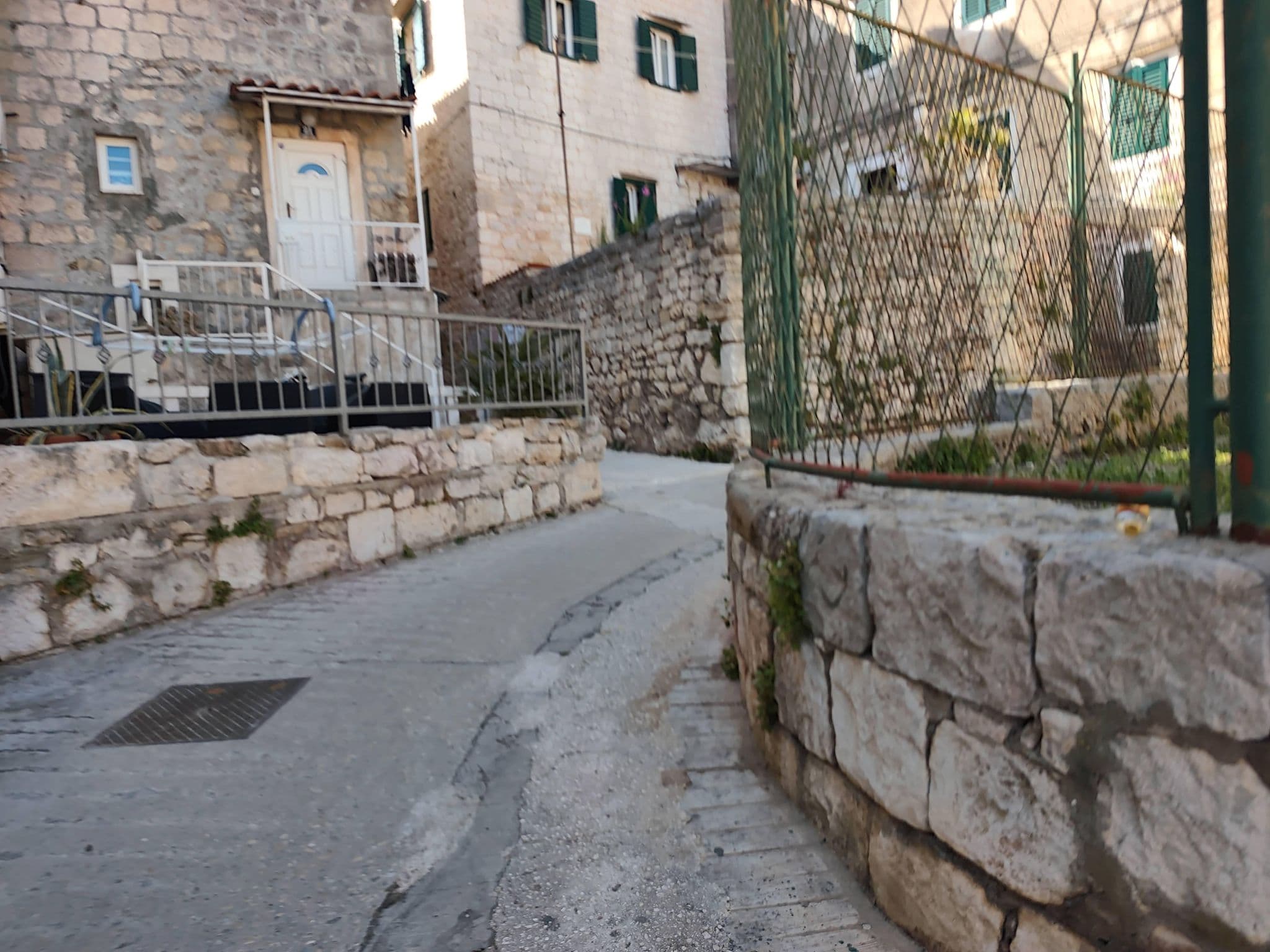 Street view near Apartment Jozo, Split — © Duro (CC BY-SA · Mapillary)