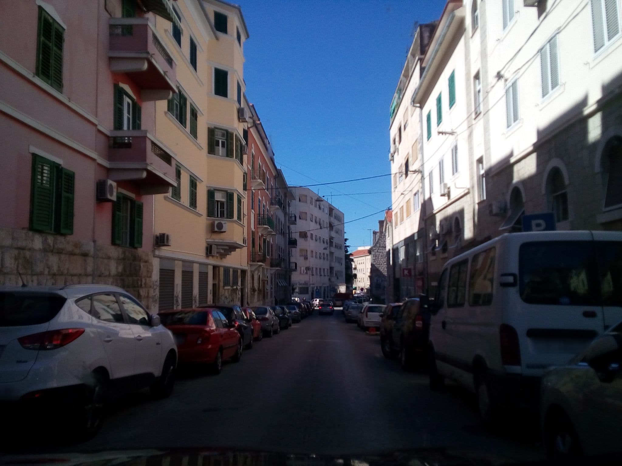 Street view near East West Apartment, Split — © karthoo (CC BY-SA · Mapillary)