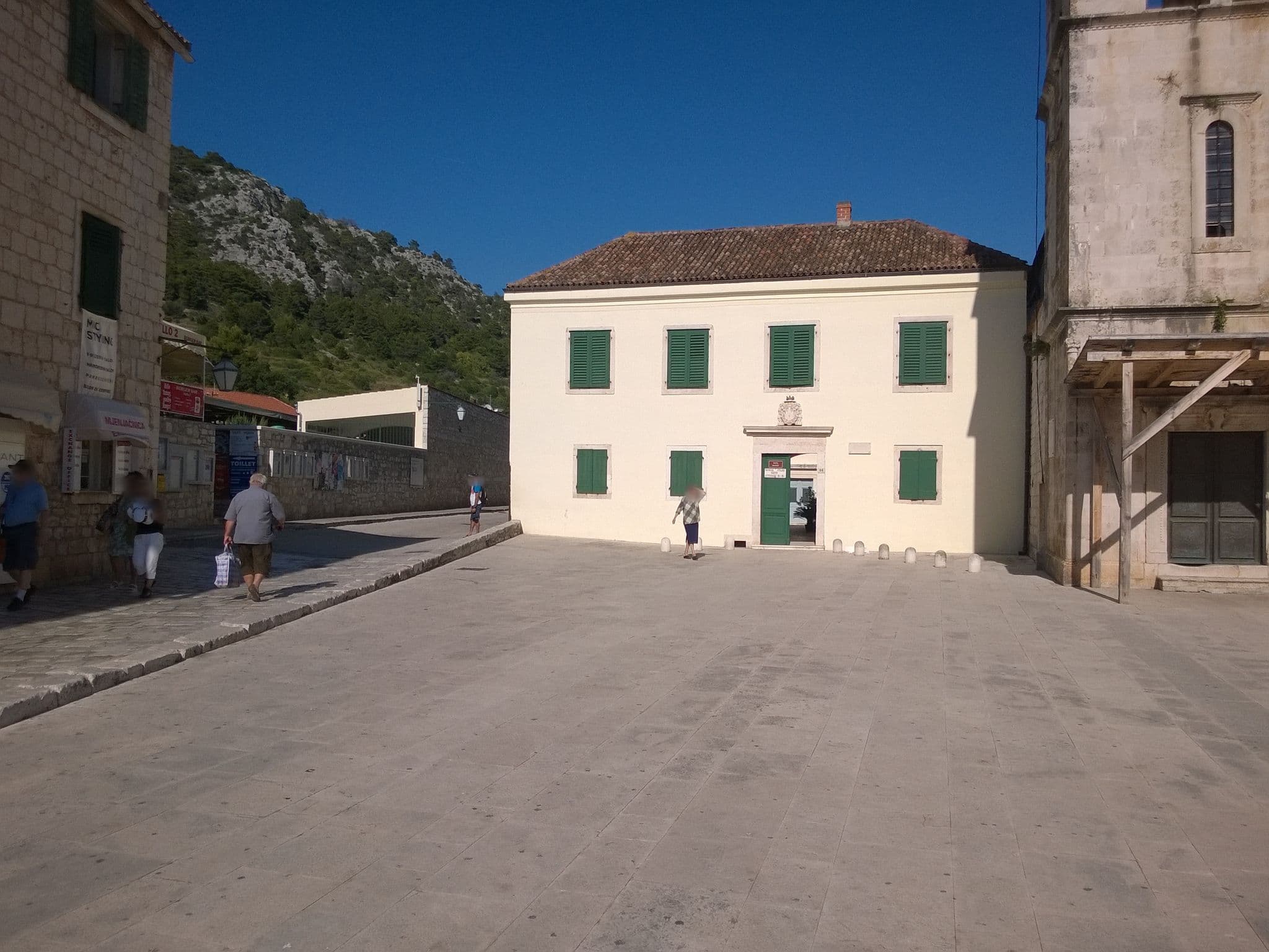 Street view near Perica Apartmani Ivan dolac, Hvar — © chocosmith (CC BY-SA · Mapillary)