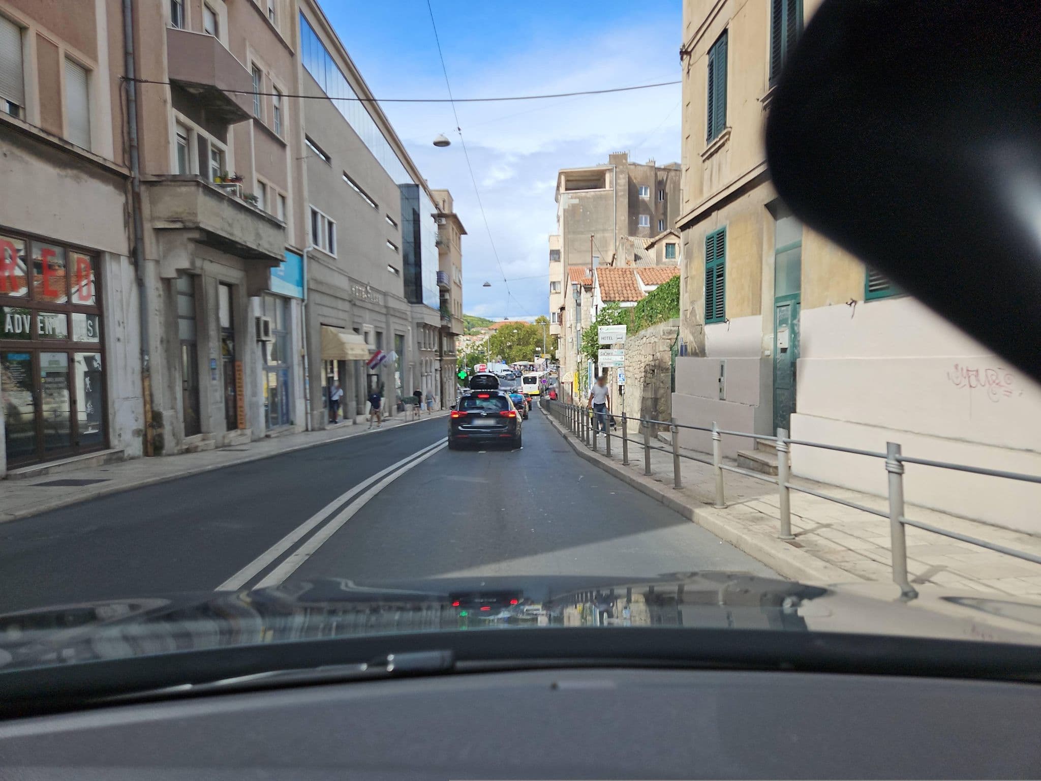 Street view near Central Pearl By Nono Ban, Split — © toho (CC BY-SA · Mapillary)