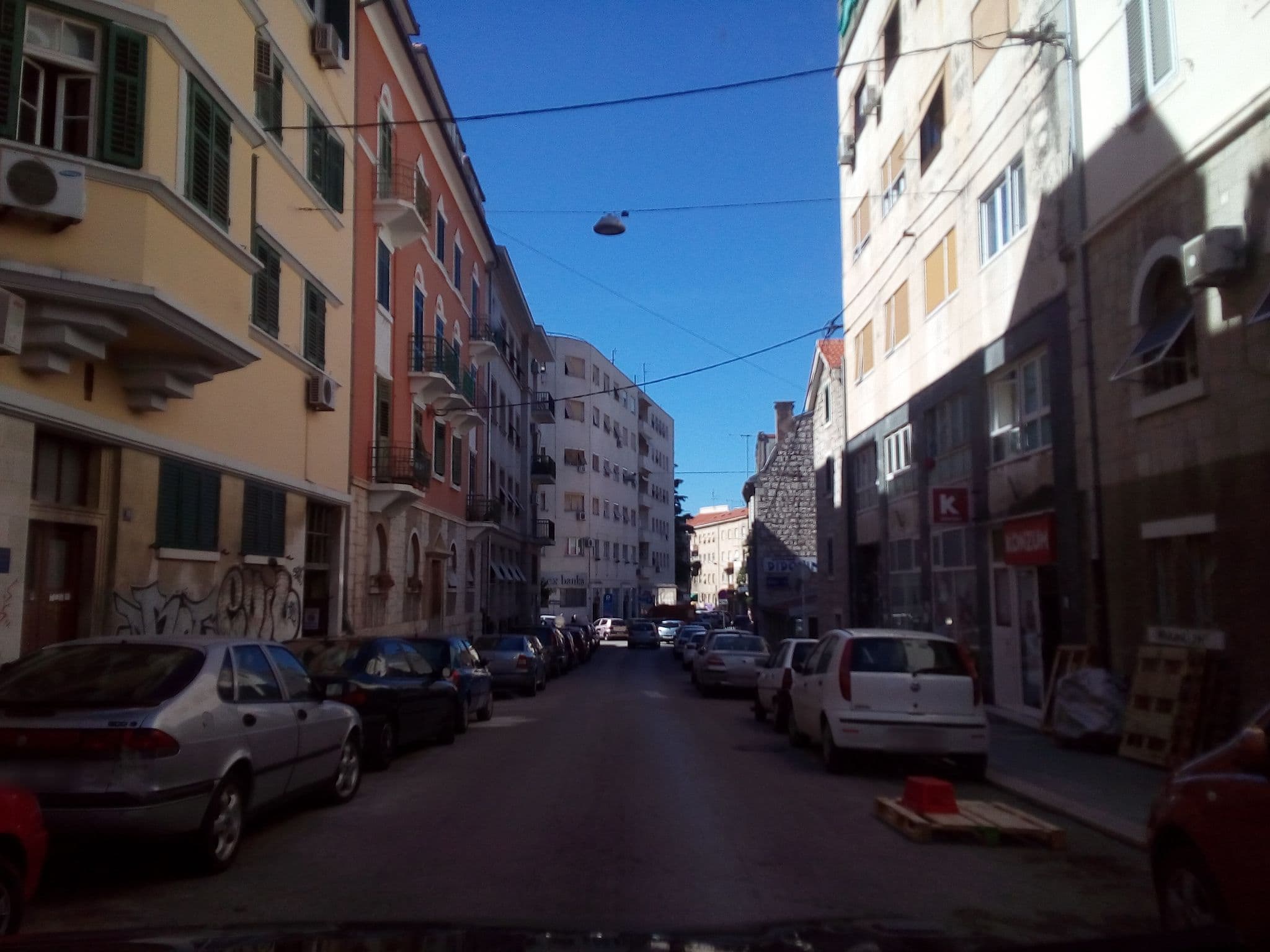 Street view near Guesthouse Milisa, Split — © karthoo (CC BY-SA · Mapillary)