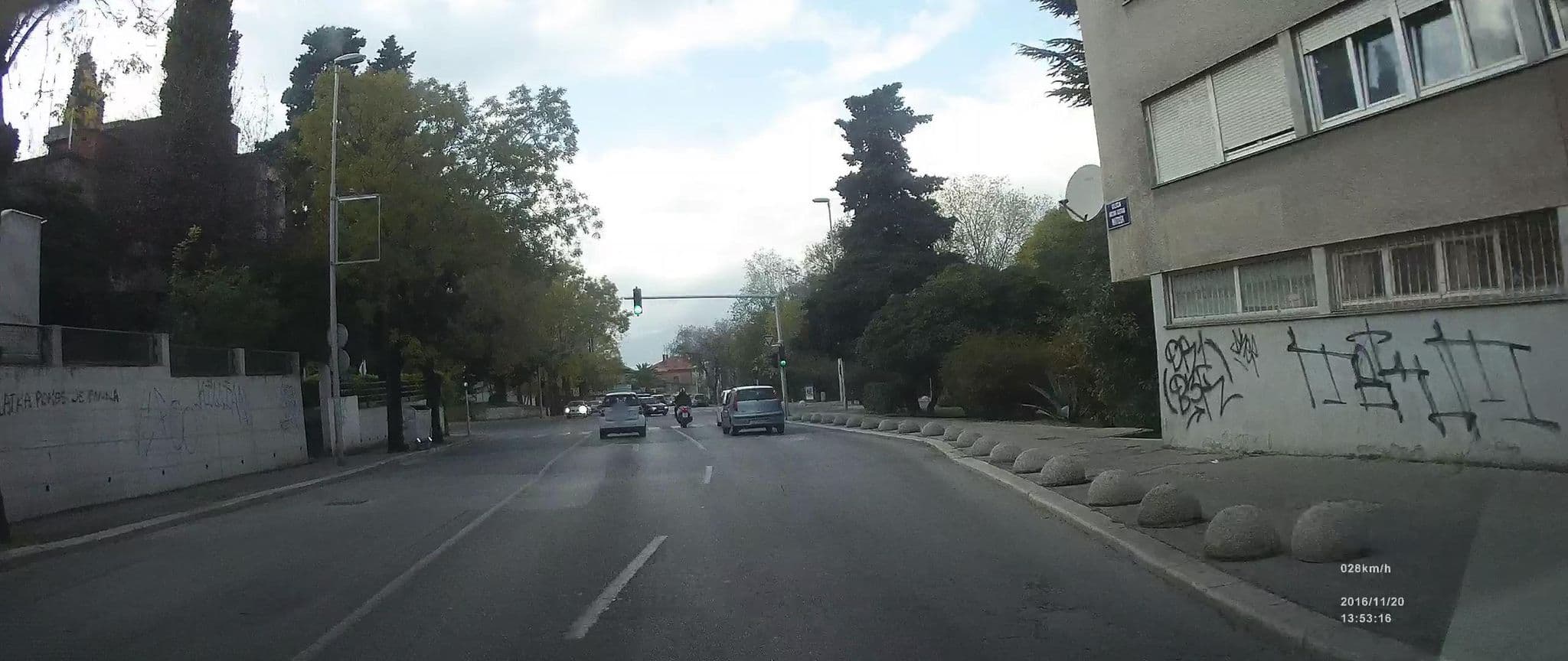 Street view near Apartments Luka Spinut, Split — © idelac (CC BY-SA · Mapillary)