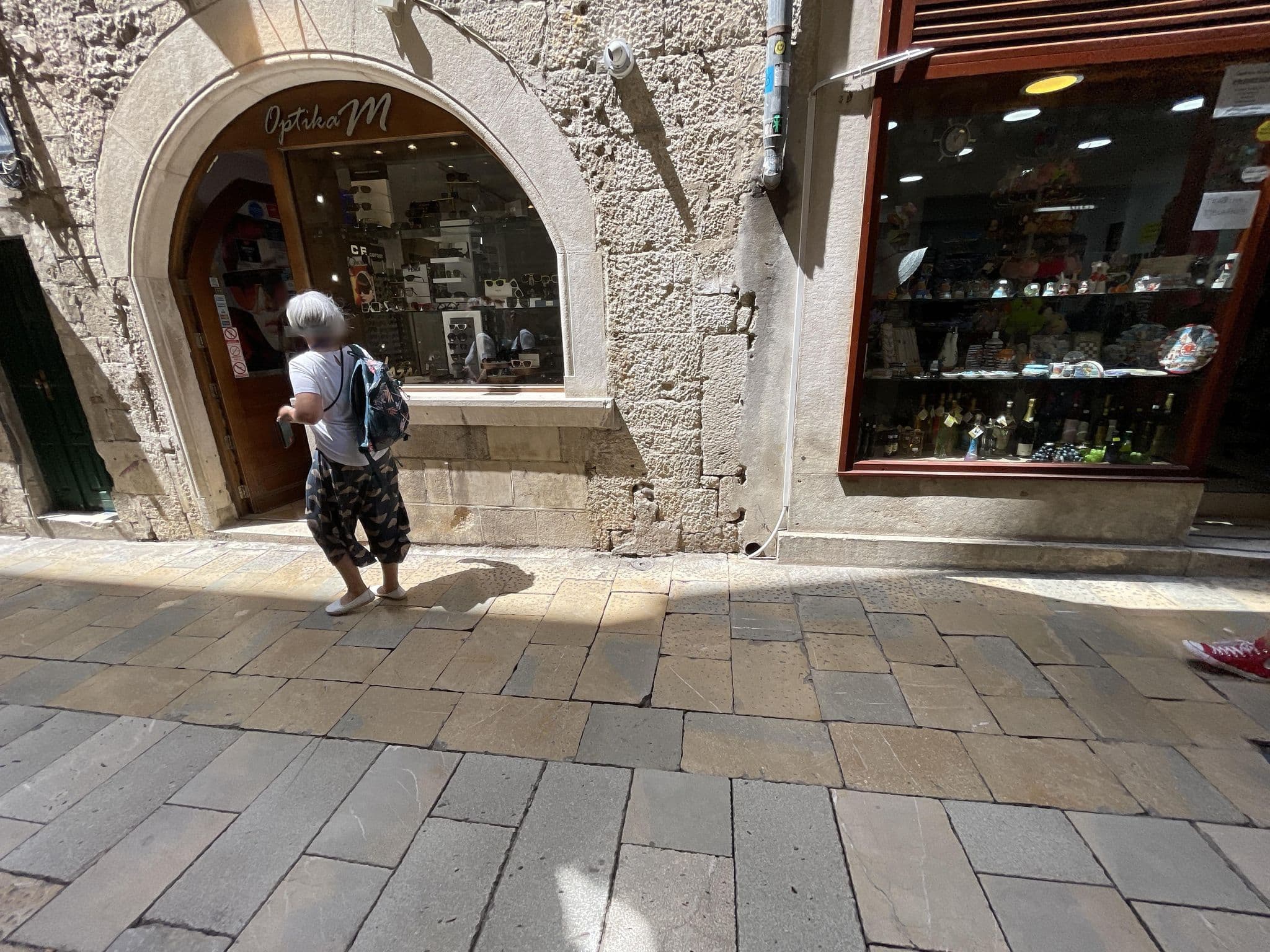 Street view near Capogrosso Palace, Split — © filipb (CC BY-SA · Mapillary)