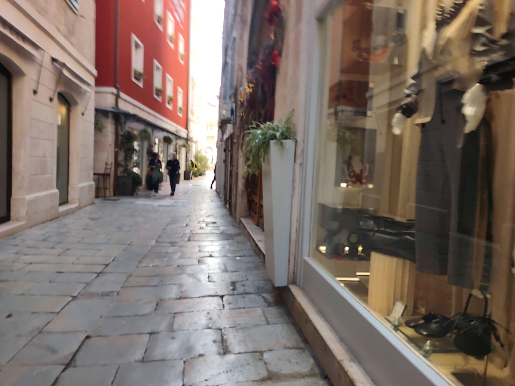 Street view near Milijarda D.O.O., Split — © Duro (CC BY-SA · Mapillary)