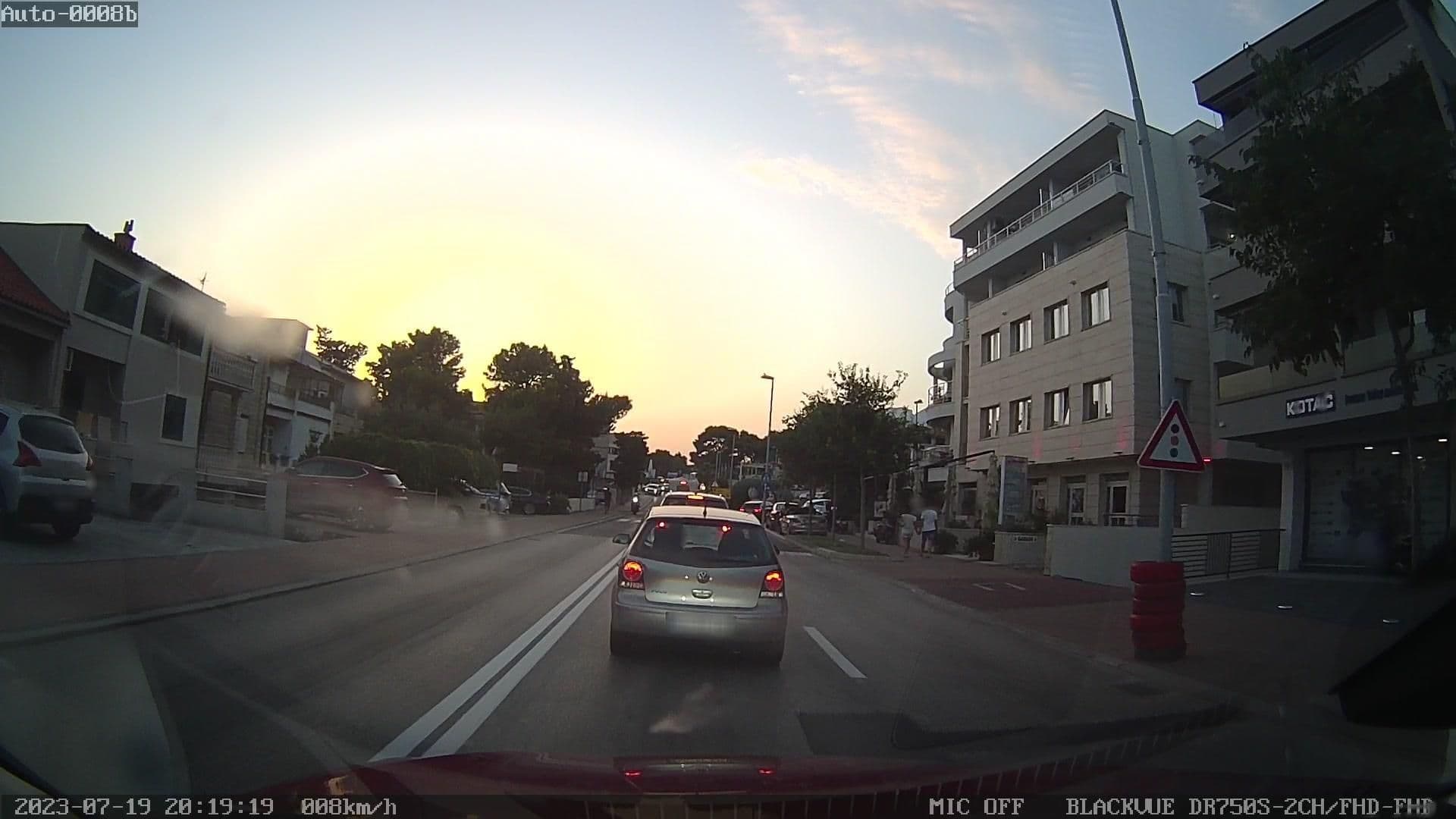 Street view near Apartment Neti, Makarska — © rdnnk (CC BY-SA · Mapillary)