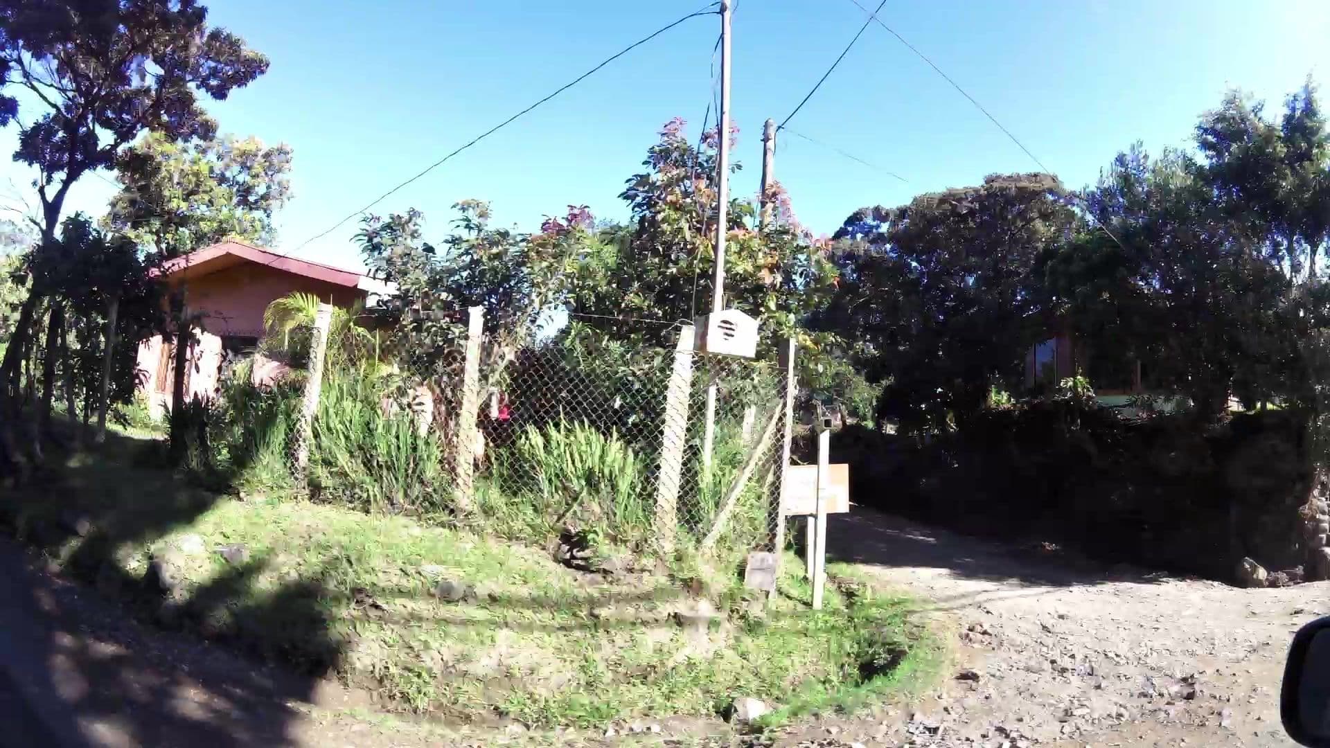 Street view near Hospedaje Papaya Verde, Juntas