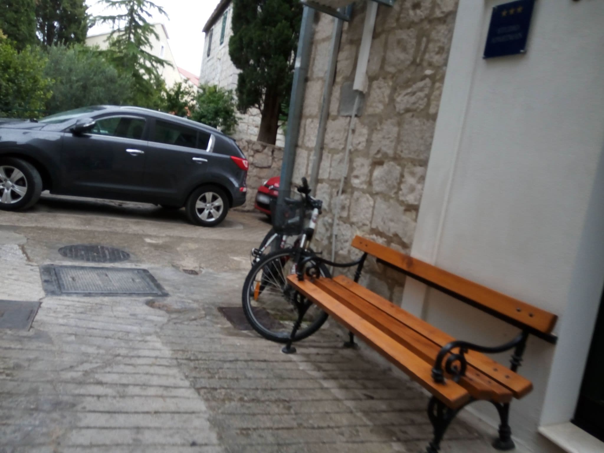 Street view near Fabio Residence, Split — © mapfool (CC BY-SA · Mapillary)