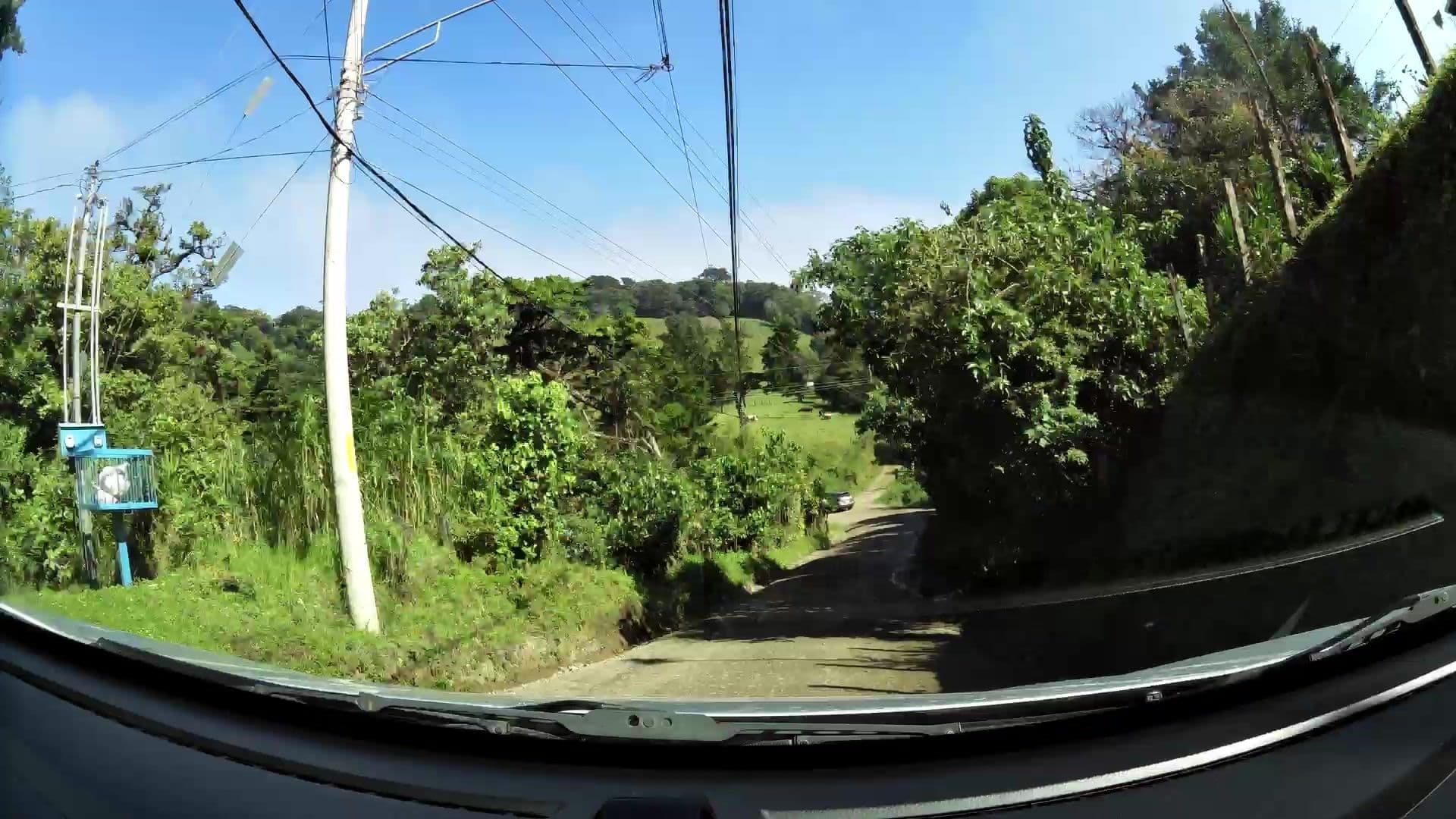 Street view near Apartamento Gamai, Juntas