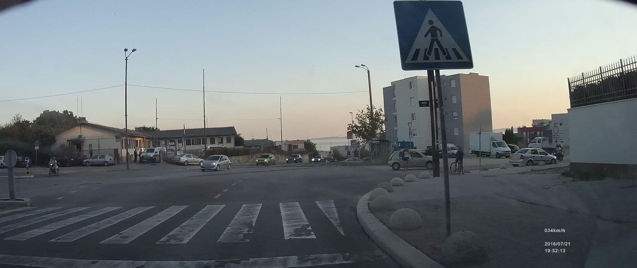 Street view near Apartments Sanja, Kamen — © idelac (CC BY-SA · Mapillary)