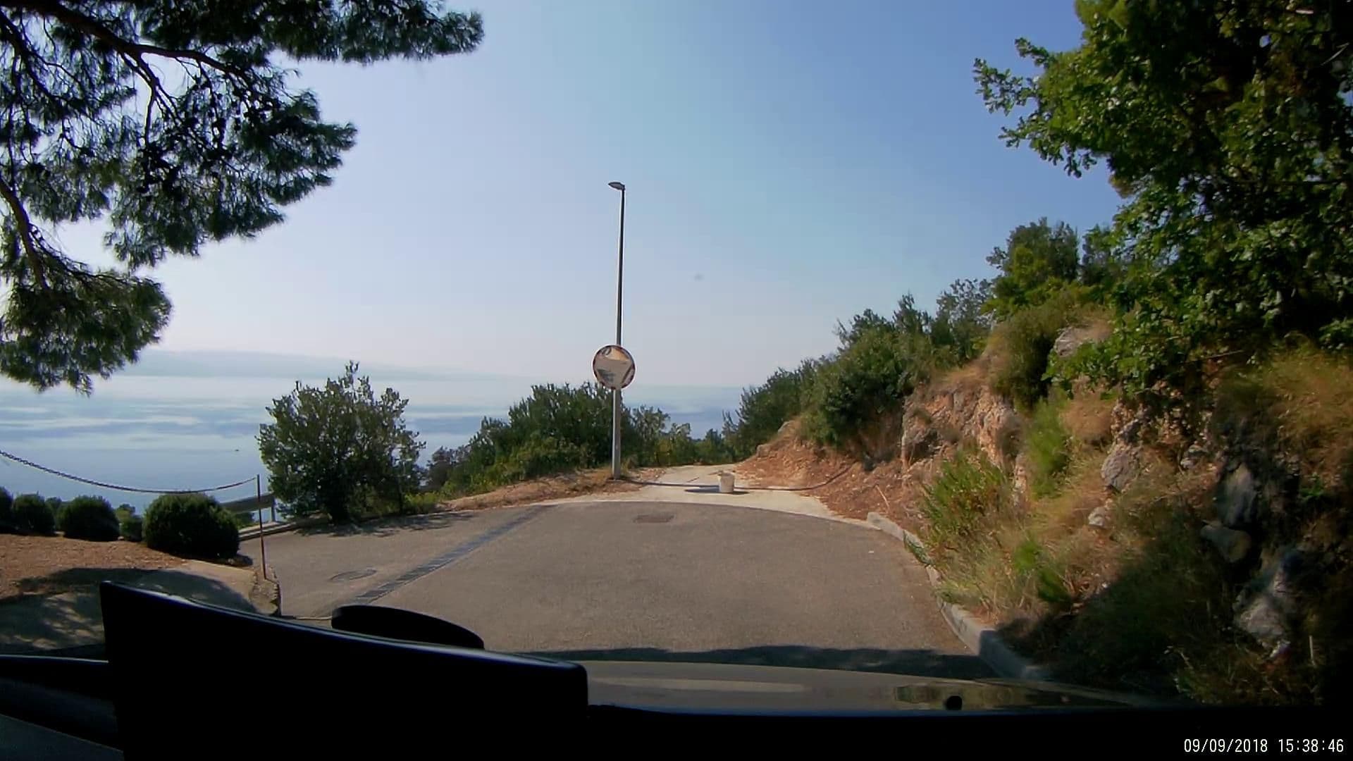 Street view near Apartments Ursic MB, Brela — © m_solodzhuk (CC BY-SA · Mapillary)