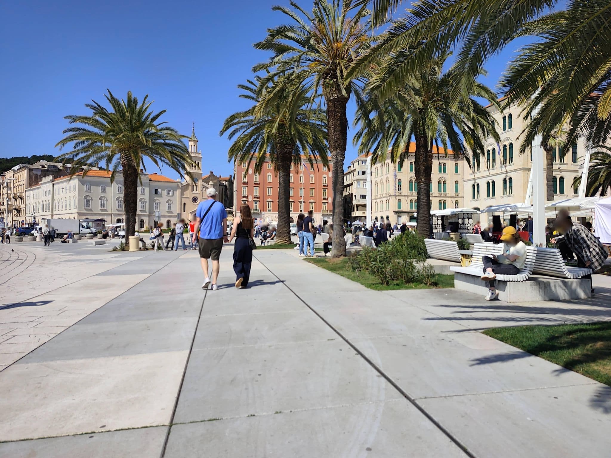Street view near Top of the Tops Center Apartments, Split — © Duro (CC BY-SA · Mapillary)