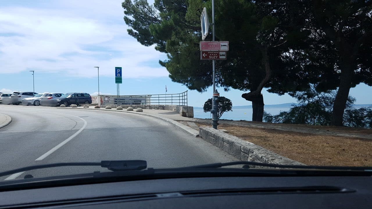 Street view near Apartment Andelka, Split — © mik007 (CC BY-SA · Mapillary)